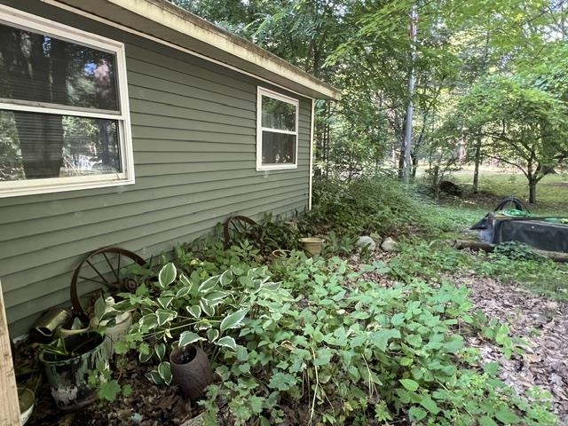 3rd image of 723 Circle Dr, Harrison, MI 48625 | MLS# 50217724
