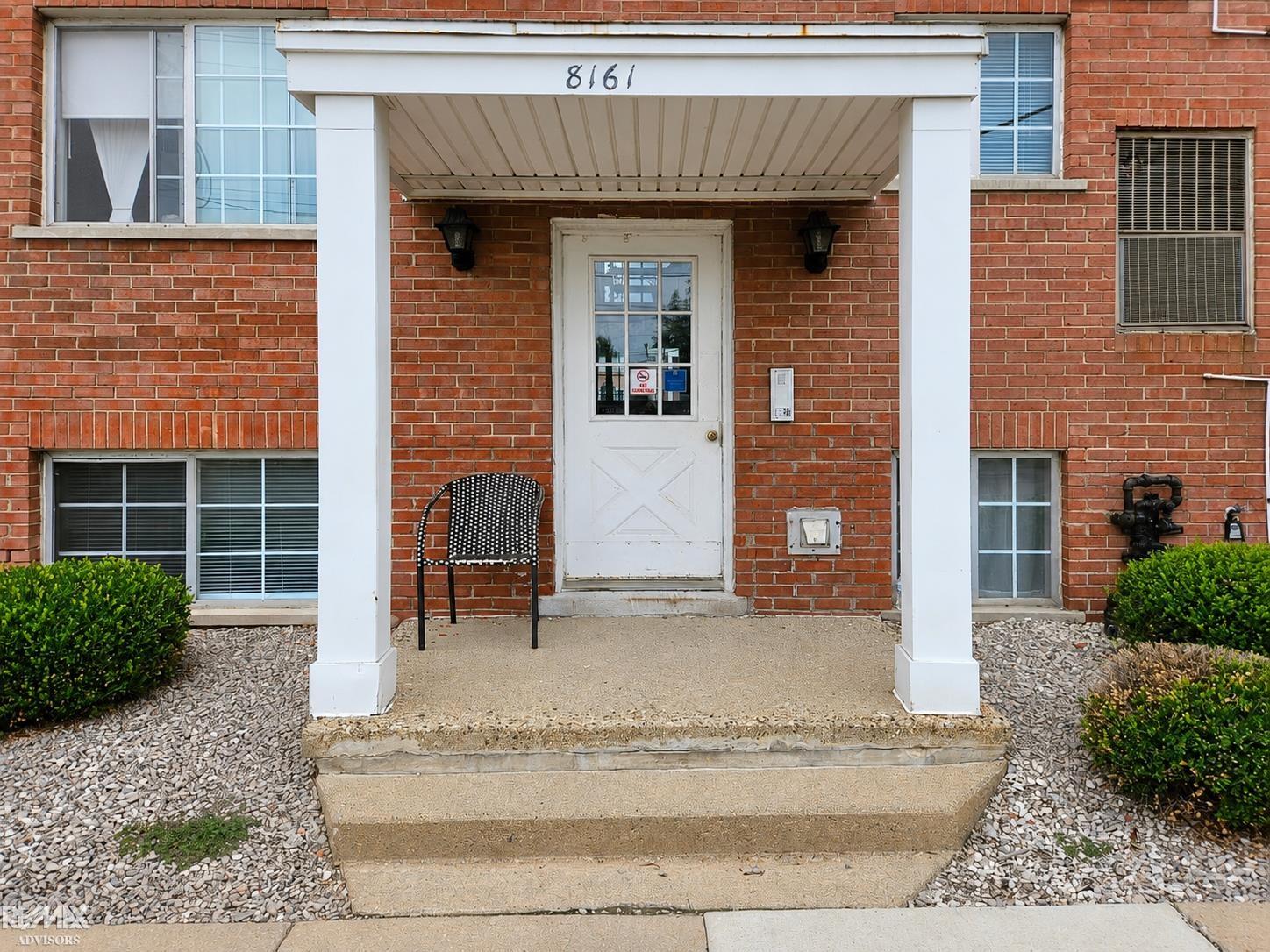 3rd image of 8161 Denwood Dr, Sterling Heights, MI 48312