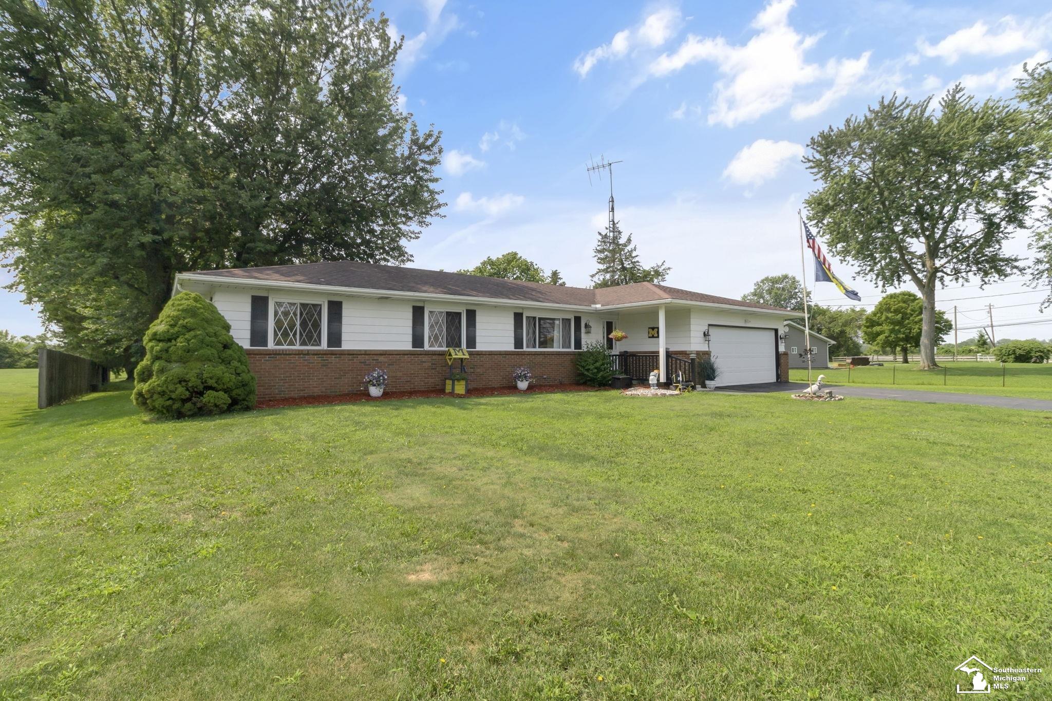 2nd image of 1255 Sterns Rd, Erie, MI 48133 | MLS# 50217784
