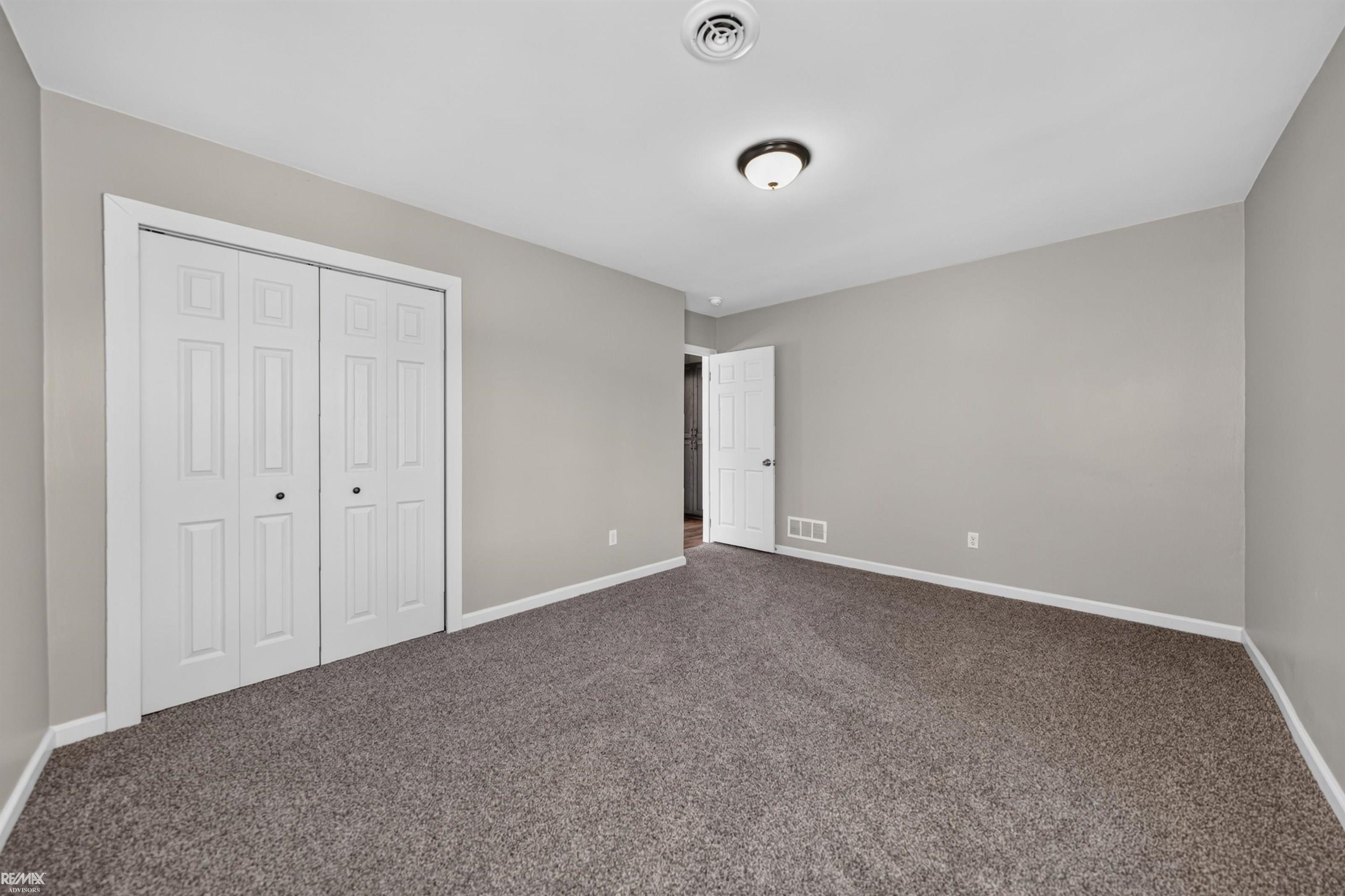 49th image of 27401 S River Rd Rd, Harrison Township, MI 48045 | MLS# 58050217808