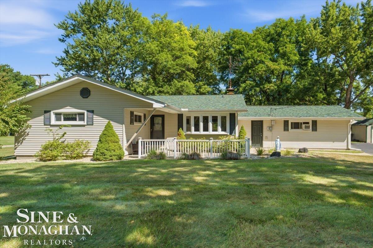 2nd image of 4704 Ketchum Rd, Saint Clair, MI 48079 | MLS# 58050217817