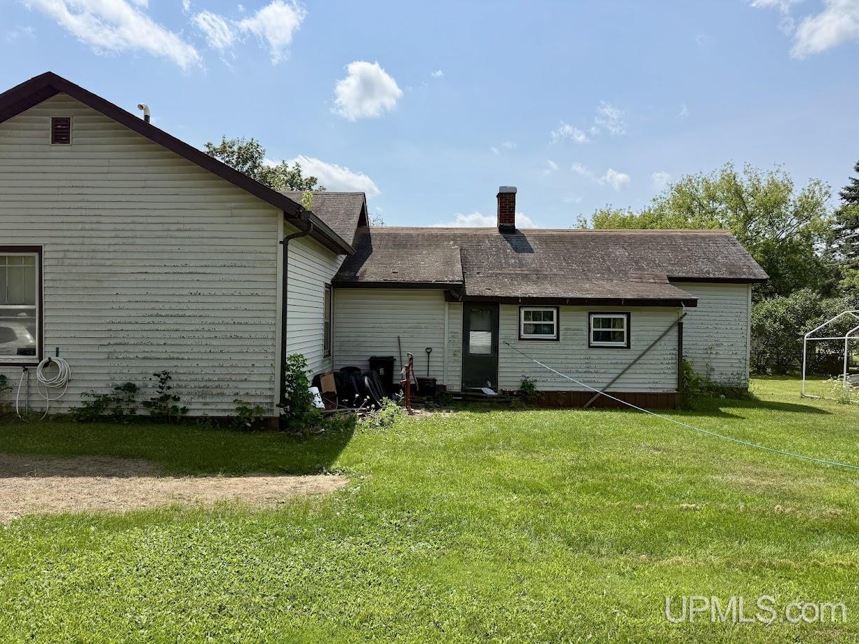 4th image of N16531 Park Ave, Hermansville, MI 49847 | MLS# 50217820