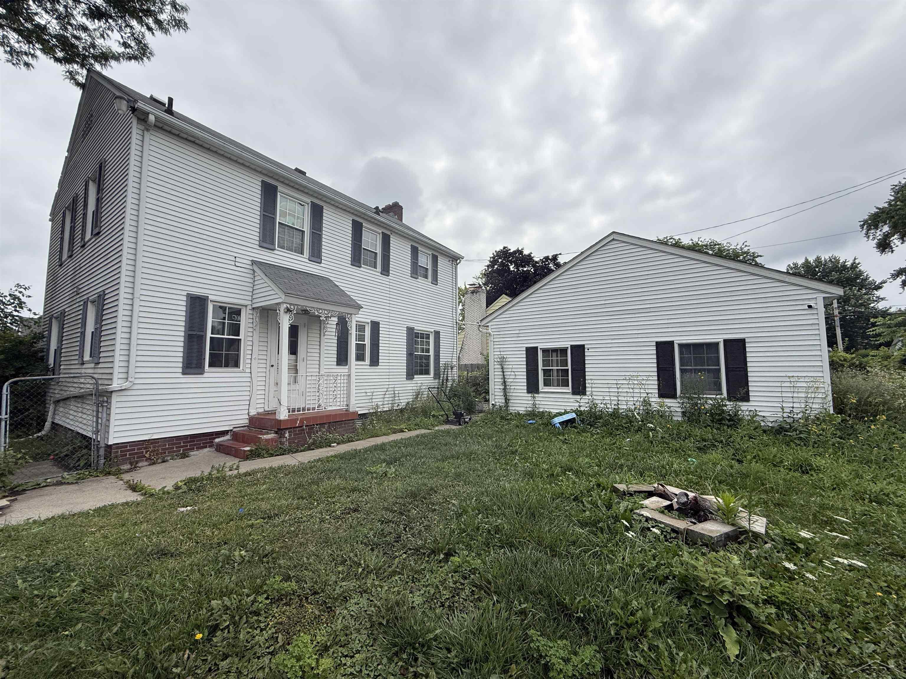 2nd image of 15 Congress C Ct, Saginaw, MI 48602 | MLS# 50217823