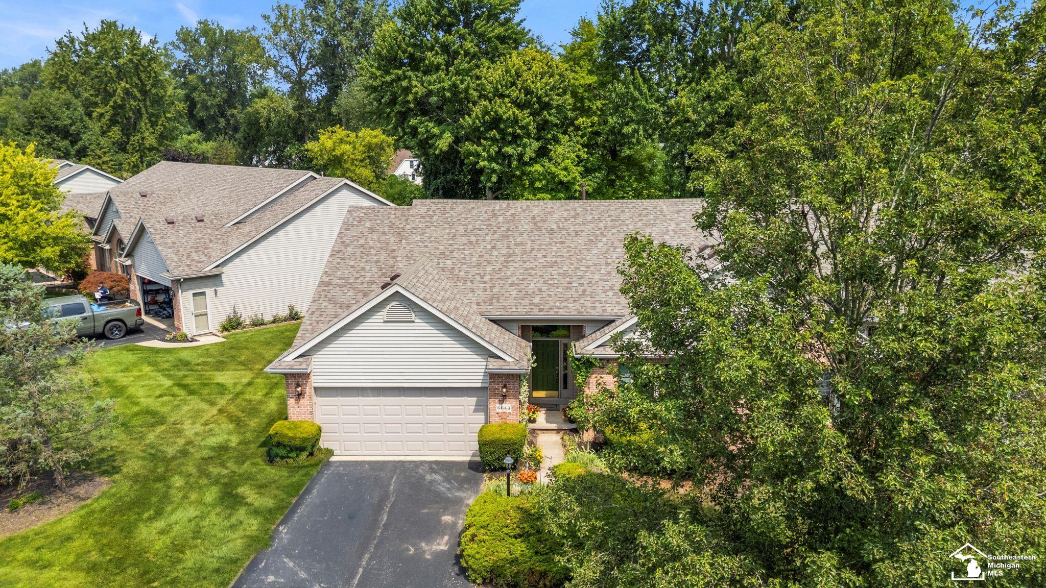 3rd image of 6643 Gleneagles Cir, Temperance, MI 48182 | MLS# 50217847
