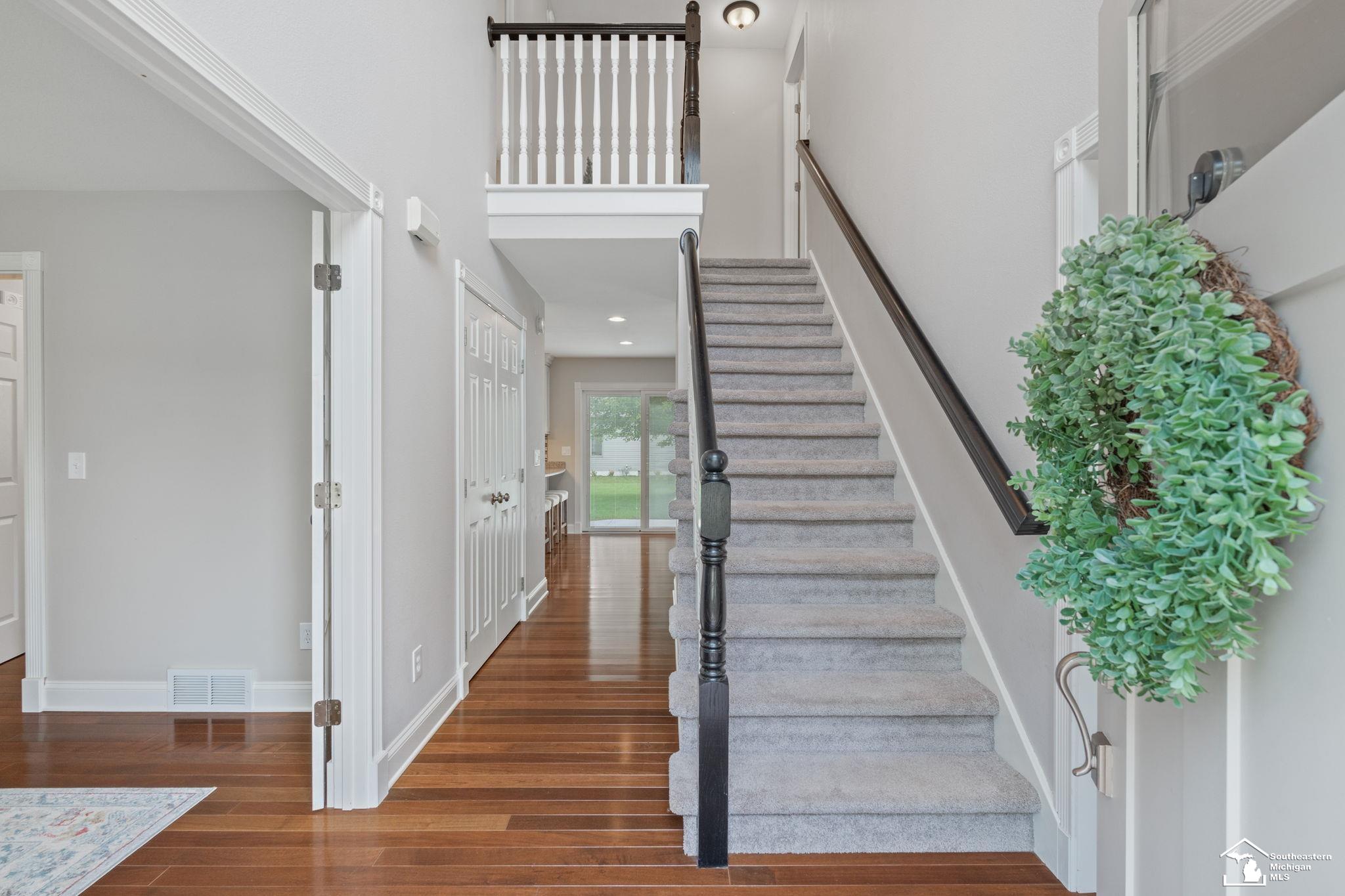 3rd image of 8360 Doulton Ct, Lambertville, MI 48144 | MLS# 50217875