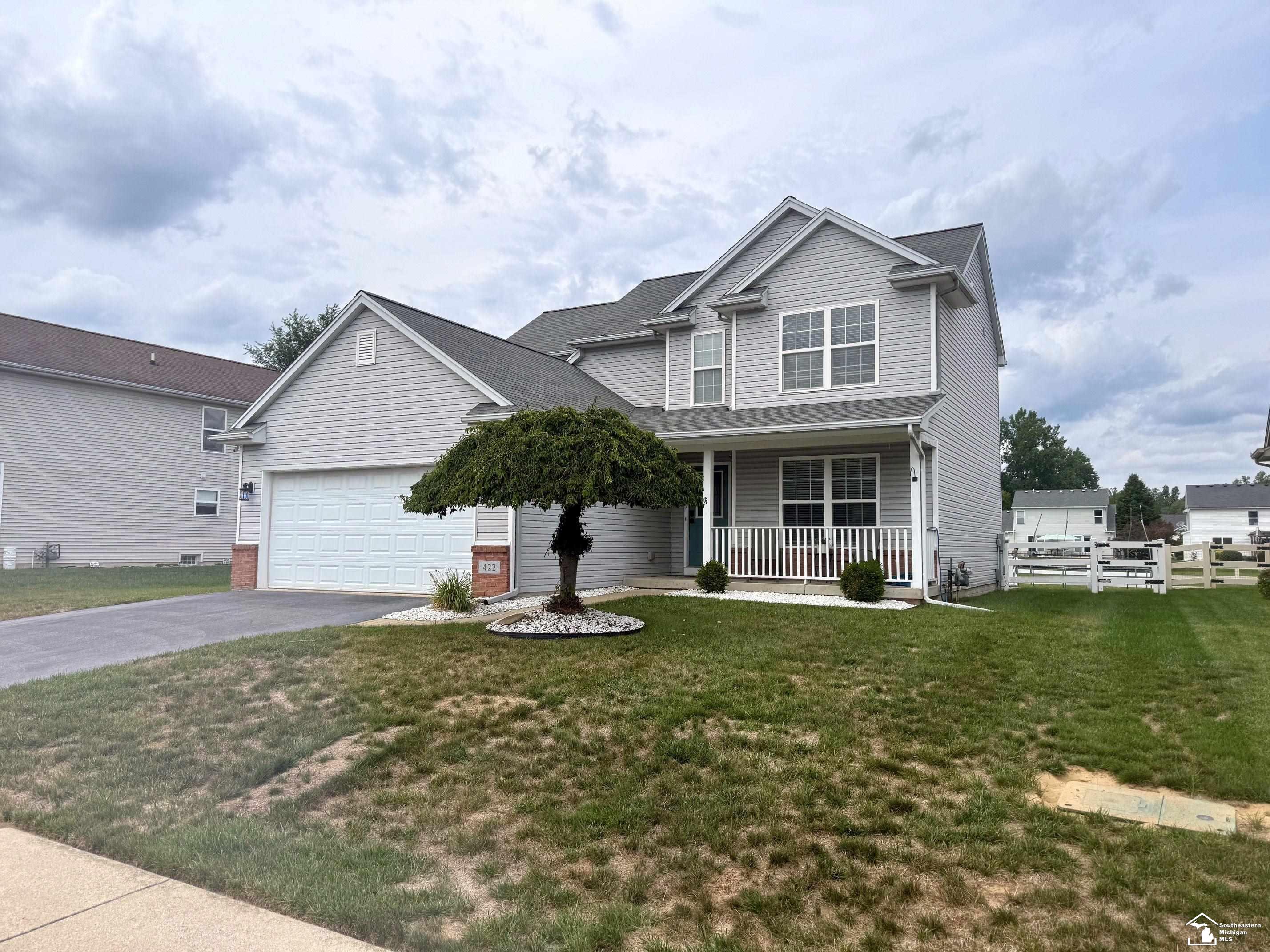 2nd image of 422 Oak Creek Dr, Temperance, MI 48182 | MLS# 57050217909