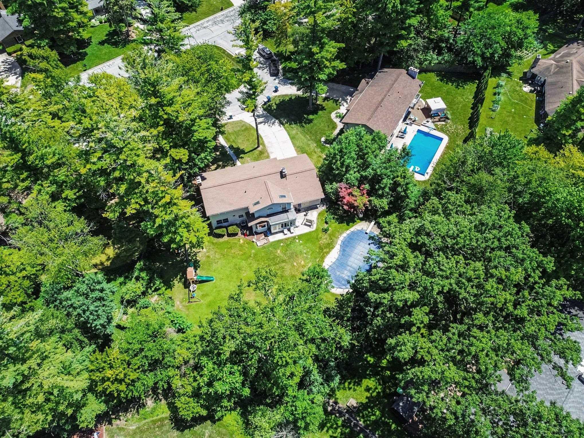 image of 3229 Delevan Dr, Saginaw, MI 48603 | MLS# 58050217999