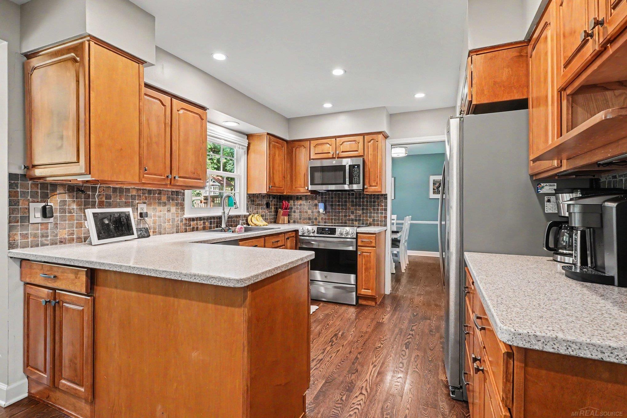 image of 3229 Delevan Dr, Saginaw, MI 48603 | MLS# 58050217999