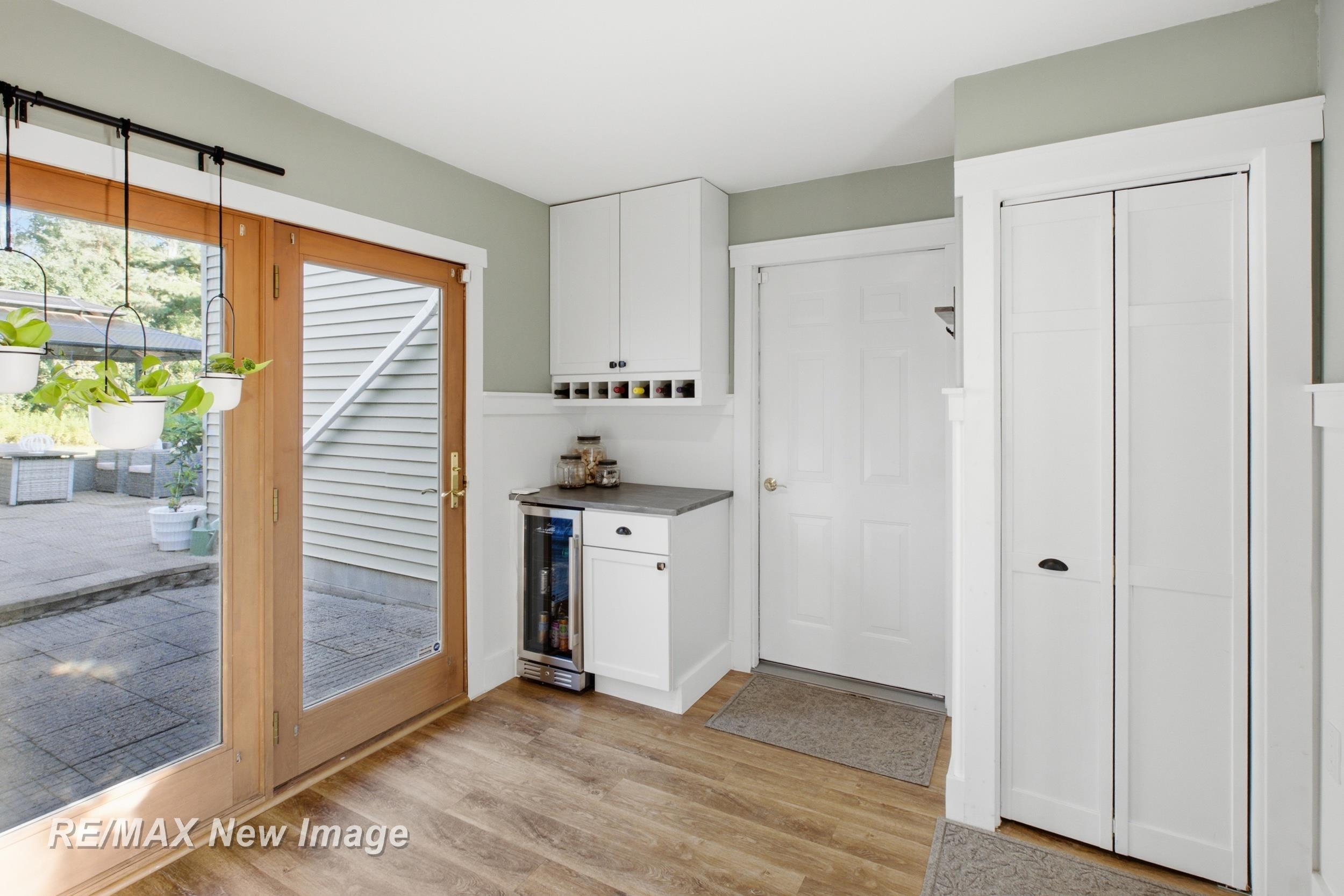 5th image of 740 W Pine River Rd, Midland, MI 48640 | MLS# 50218001