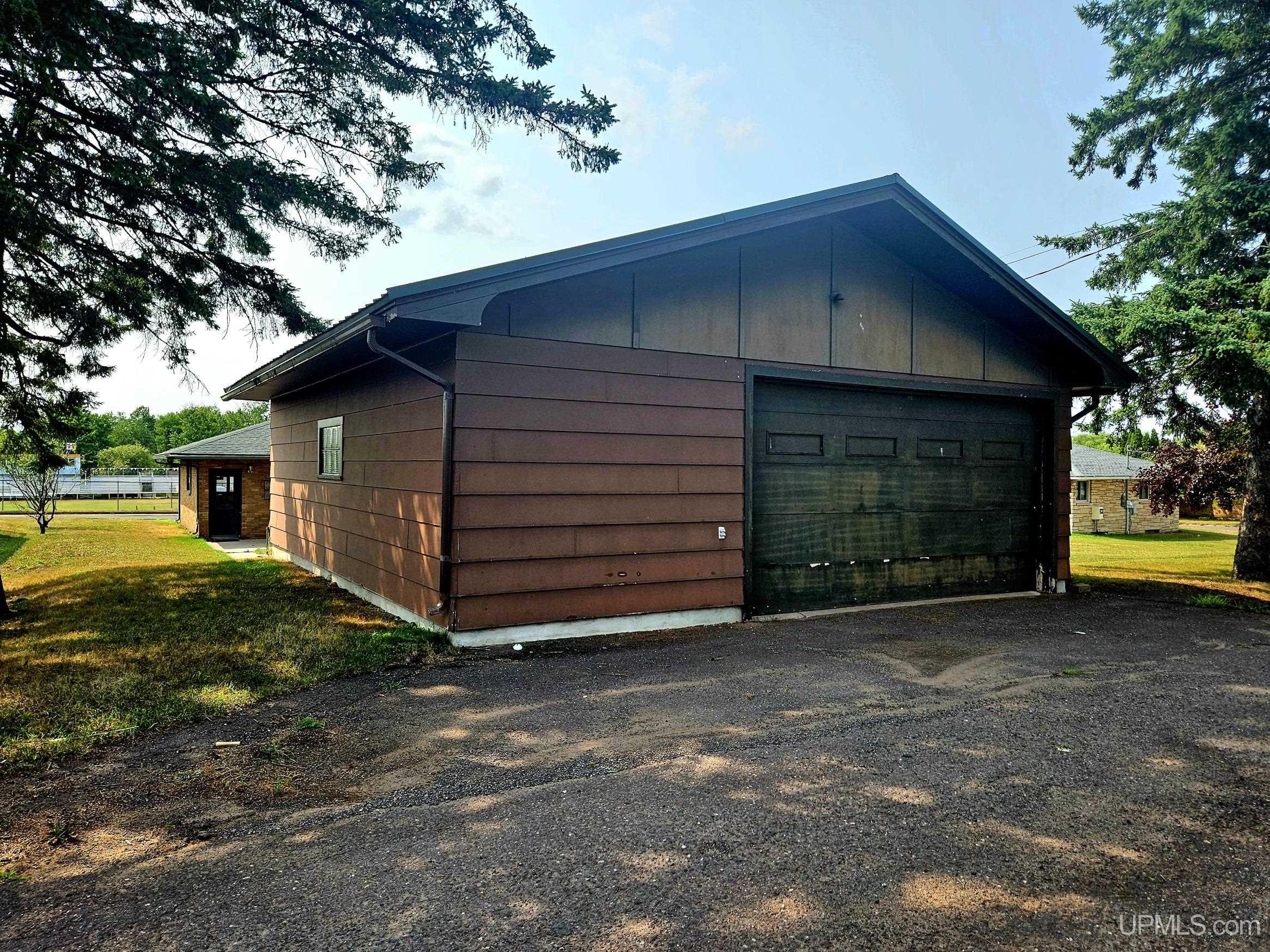 2nd image of 613 N 5th Ave, Hurley, WI 54534 | MLS# 50218071
