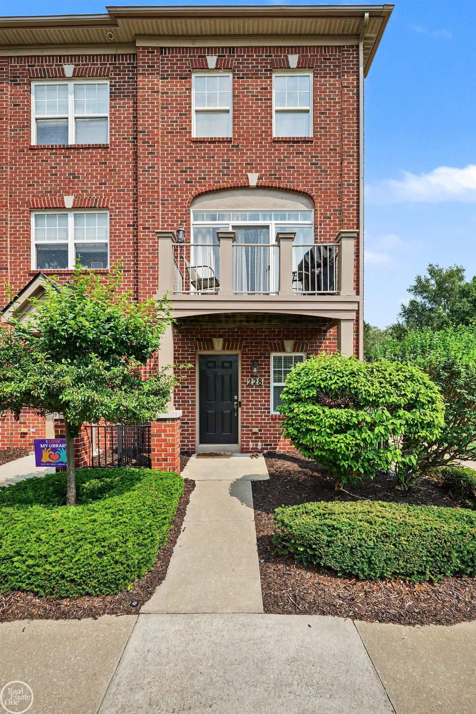 Photo 1 of Condo for sale at 228 Wright St #UNIT 73, BLDG 401, Wixom, MI 48393 | MLS# 50218090 | Listing updated on 2026-09-03