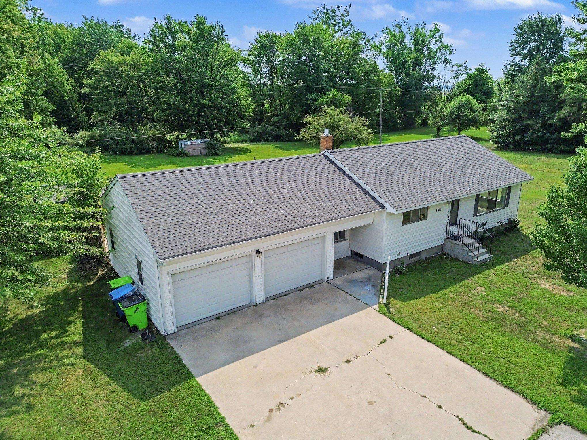 5th image of 746 N Huron Rd, Linwood, MI 48634 | MLS# 50218102