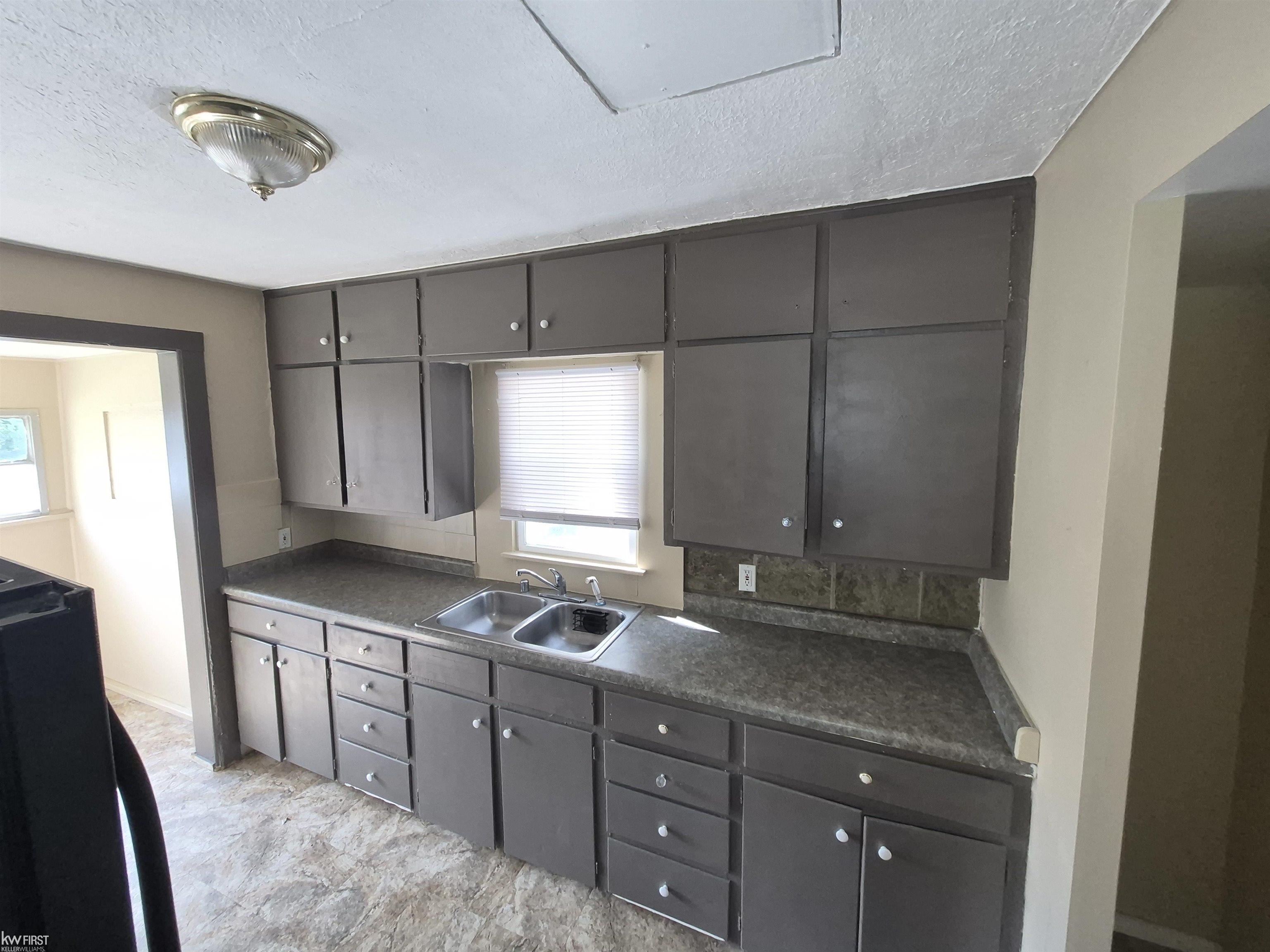 4th image of 601 Lathrop St, Lansing, MI 48912 | MLS# 50218125