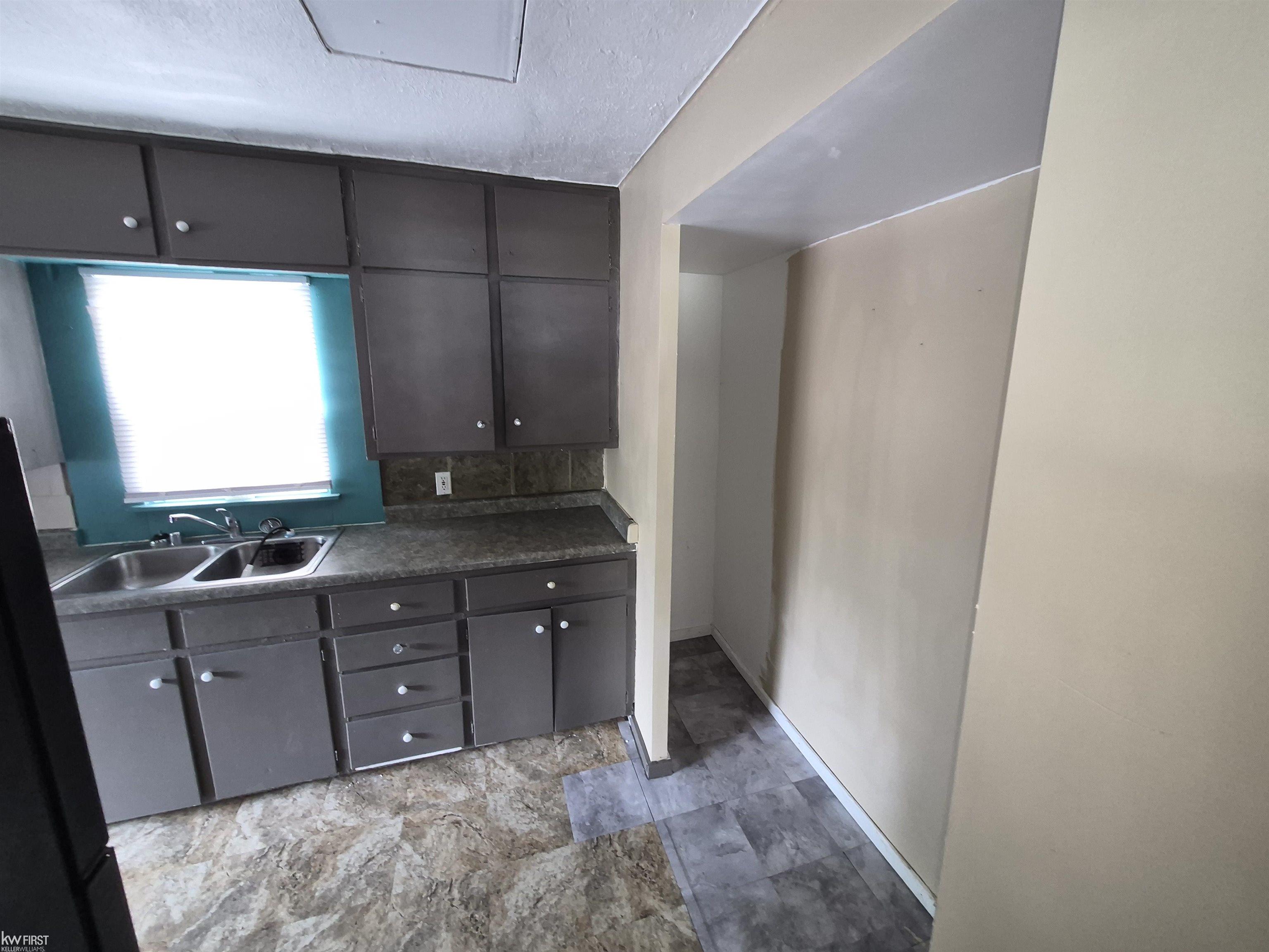 5th image of 601 Lathrop St, Lansing, MI 48912 | MLS# 50218125