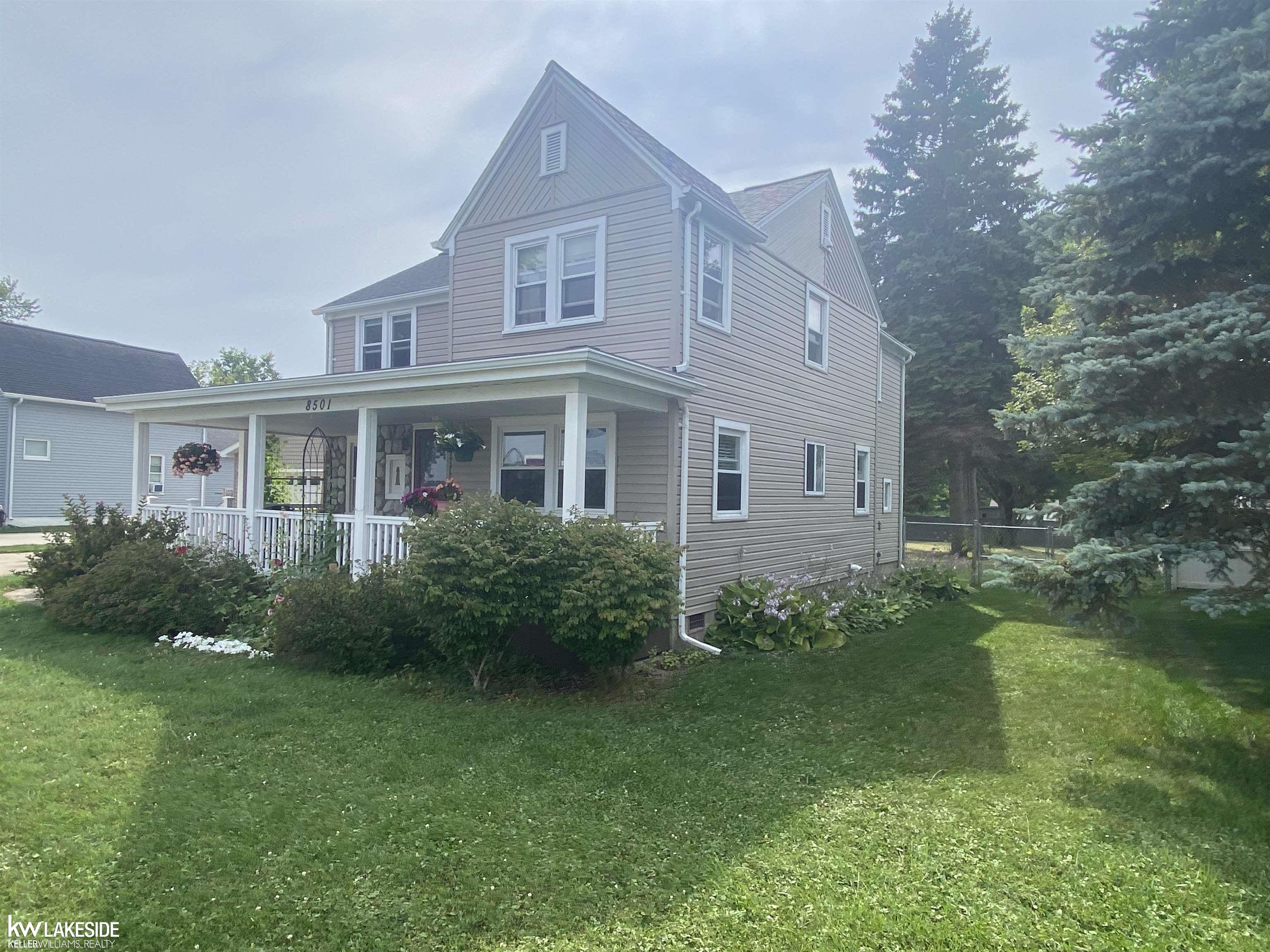 25th image of 8501 Lake St, Port Austin, MI 48467 | MLS# 50218126