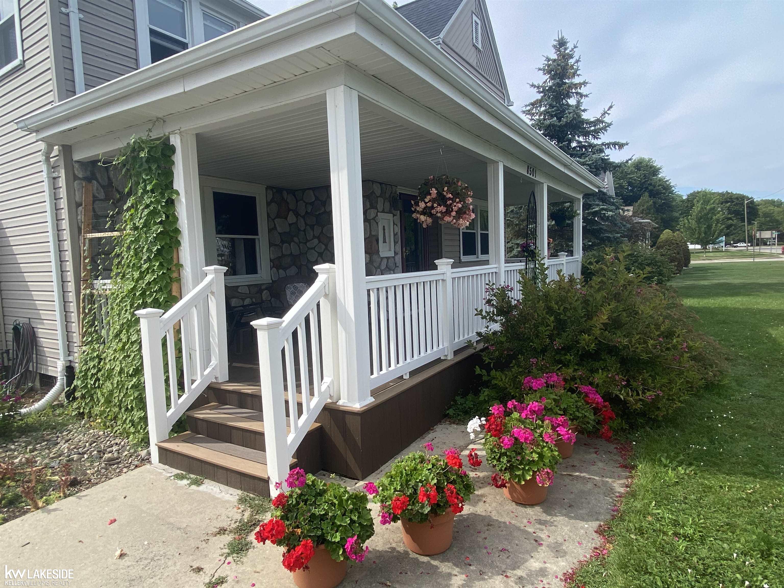 4th image of 8501 Lake St, Port Austin, MI 48467 | MLS# 50218126