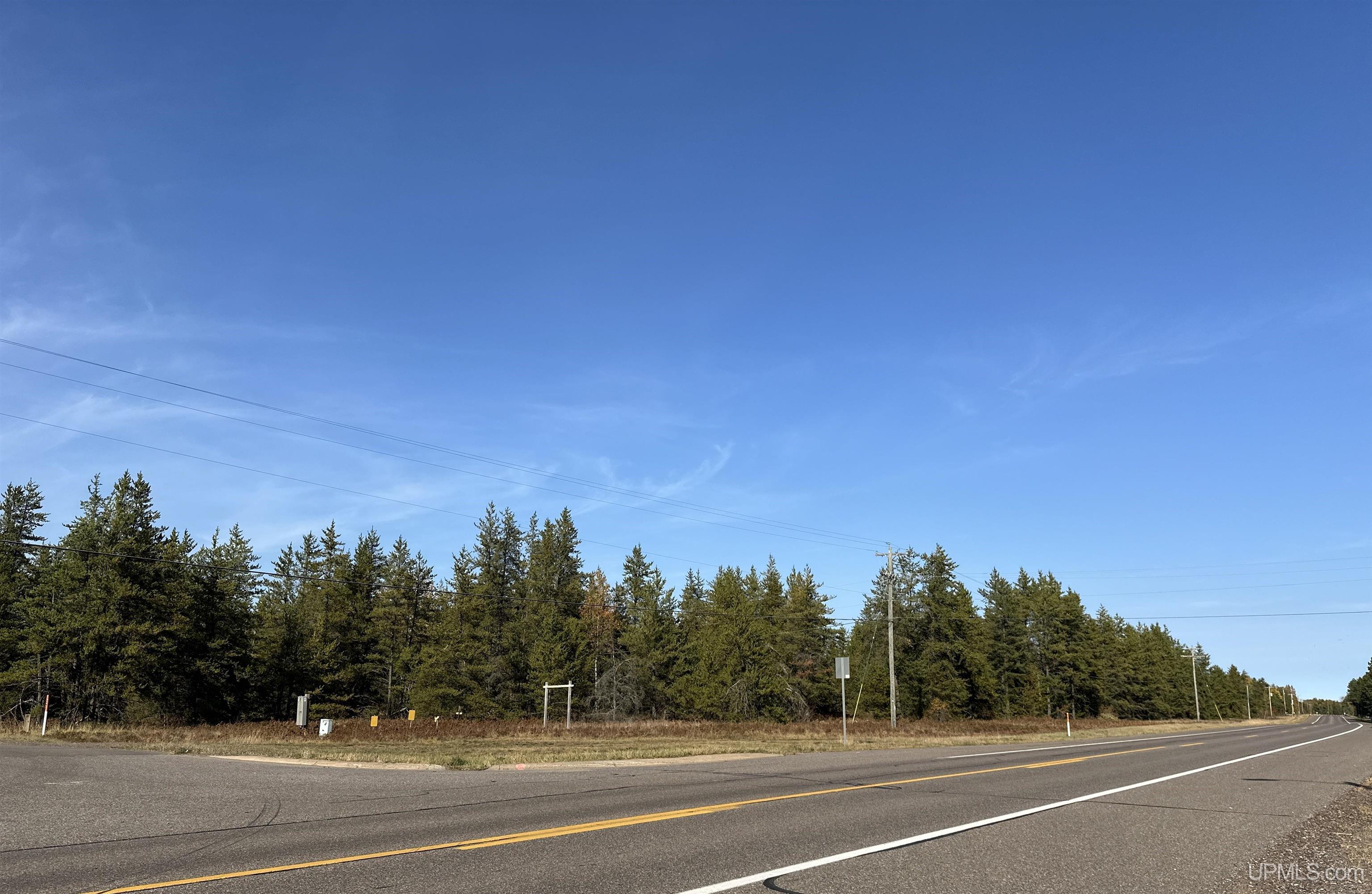 1st image of 110 N Marshall Dr, Gwinn, MI 49841 | MLS# 50218127