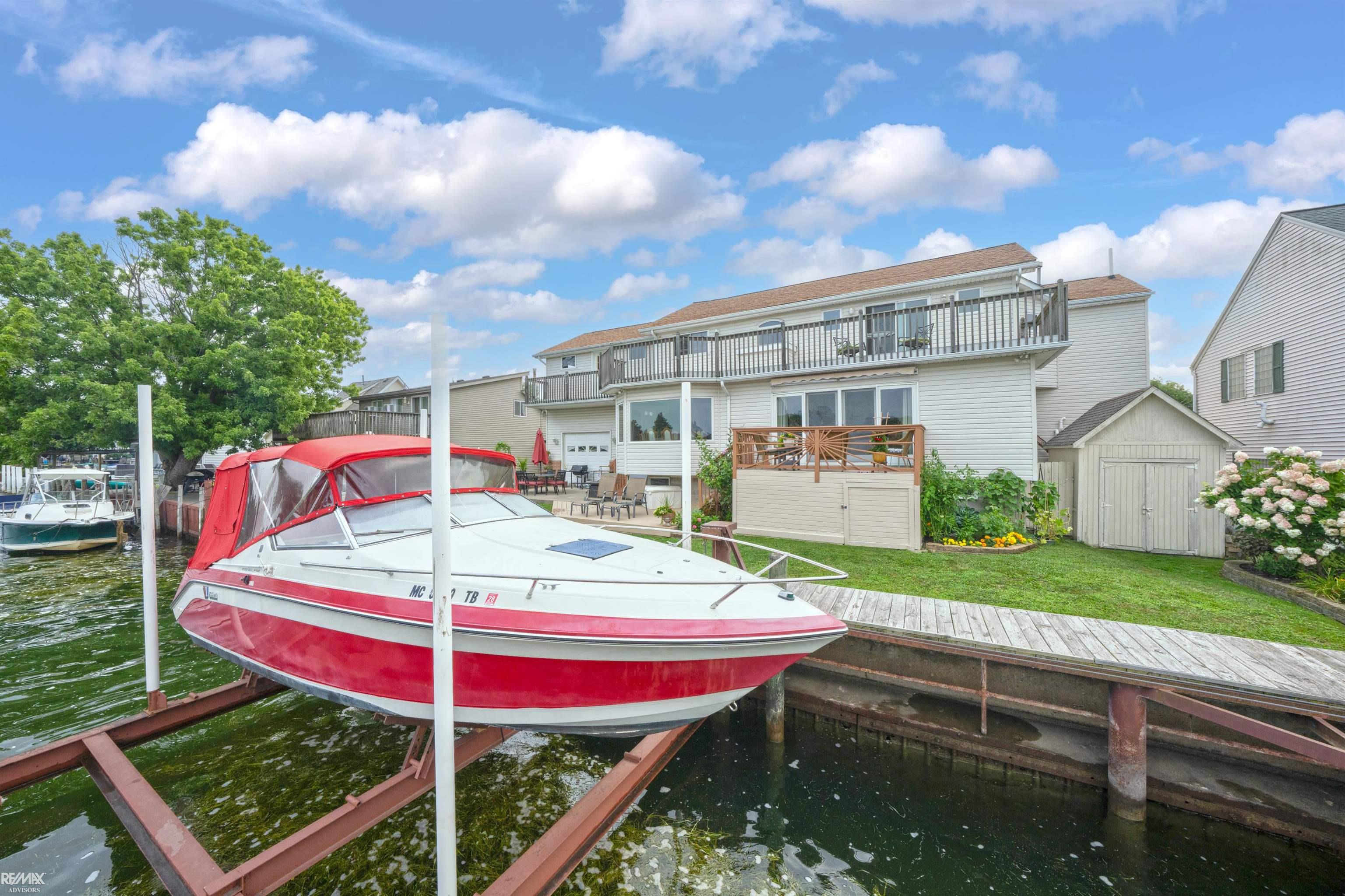 Photo 2 of Single family home for sale at 37633 Mast Ct, Harrison Township, MI 48045 | MLS# 58050218130 | Listing updated on 2026-09-15