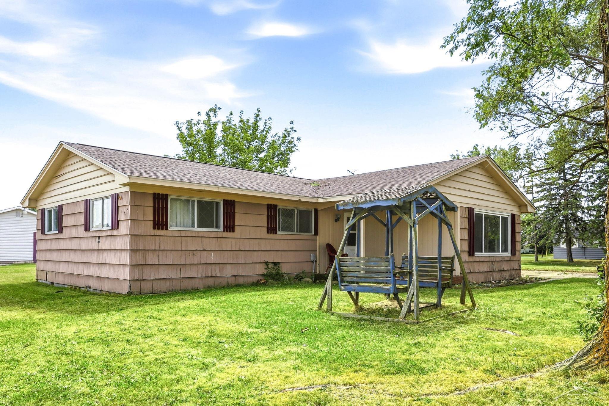 4th image of 5098 S Venoy Rd, Saginaw, MI 48604 | MLS# 50218136