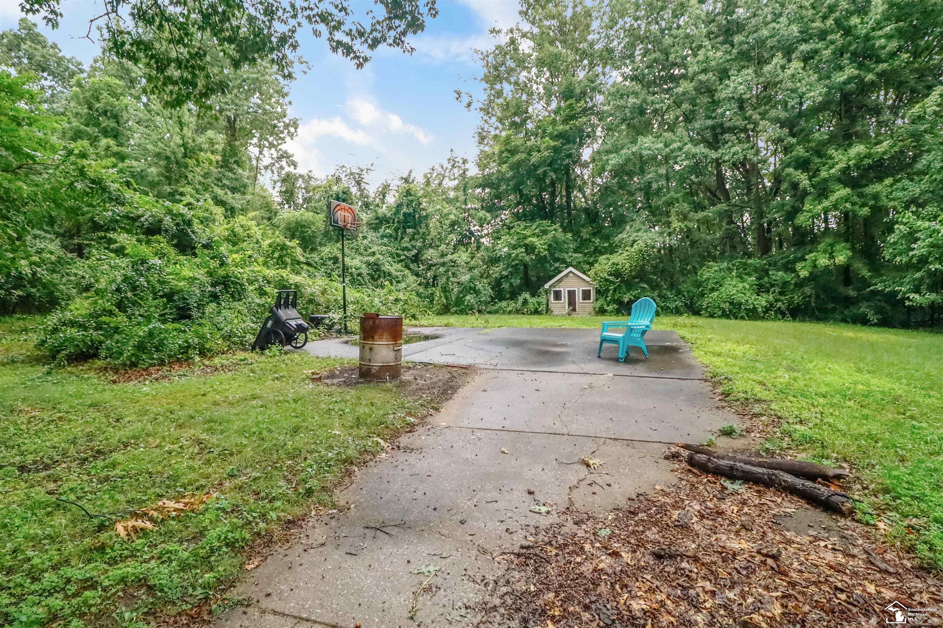 2nd image of 7993 Mohawk Trail Trail, Temperance, MI 48182 | MLS# 50218148