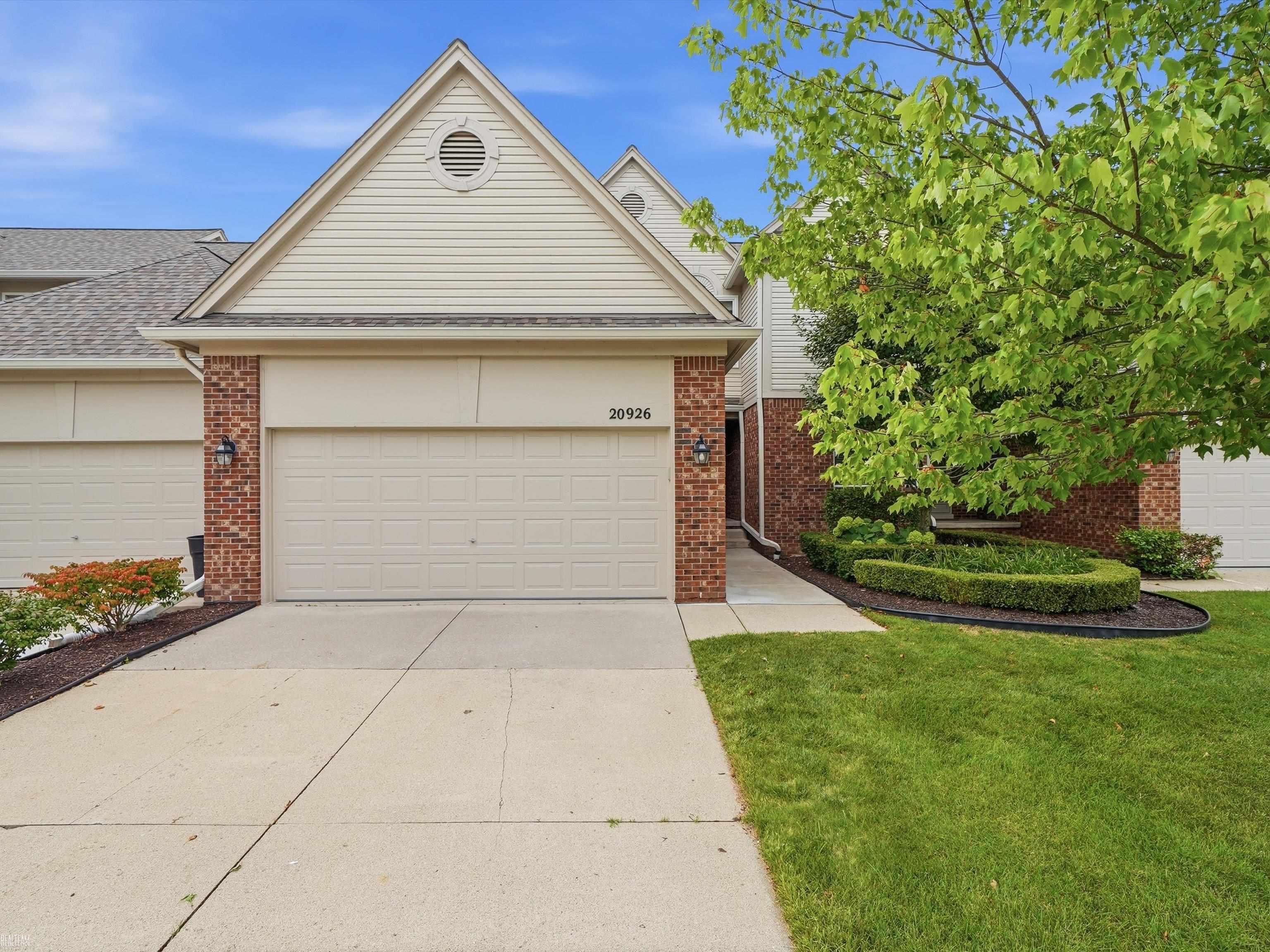 1st image of 20926 Sleepy Hollow Dr #66, Macomb, MI 48044 | MLS# 50218152