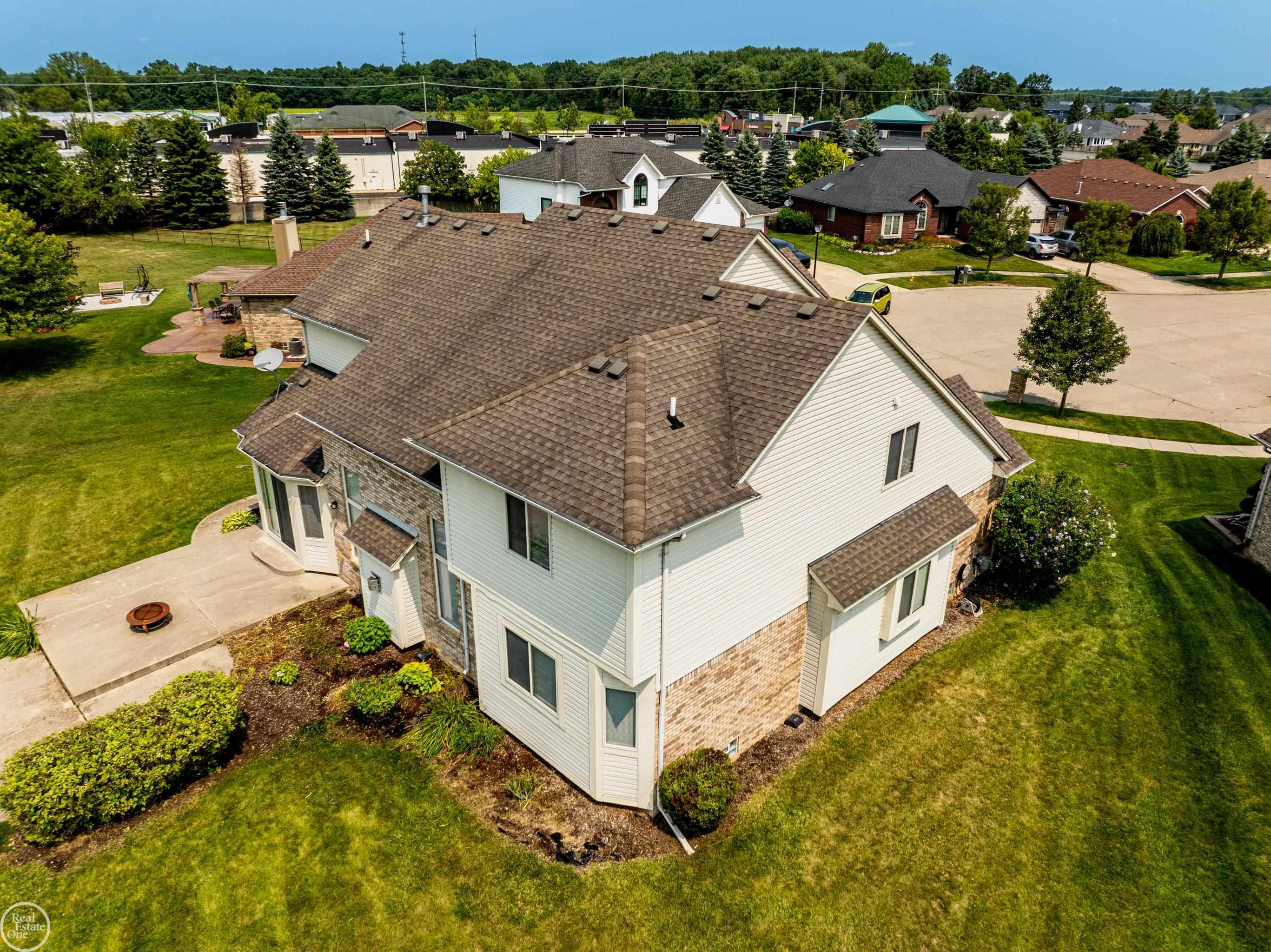 Photo 3 of Single family home for sale at 21832 Preserve Ct, Macomb Township Macomb, MI 48042 | MLS# 58050218161 | Listing updated on 2026-09-23