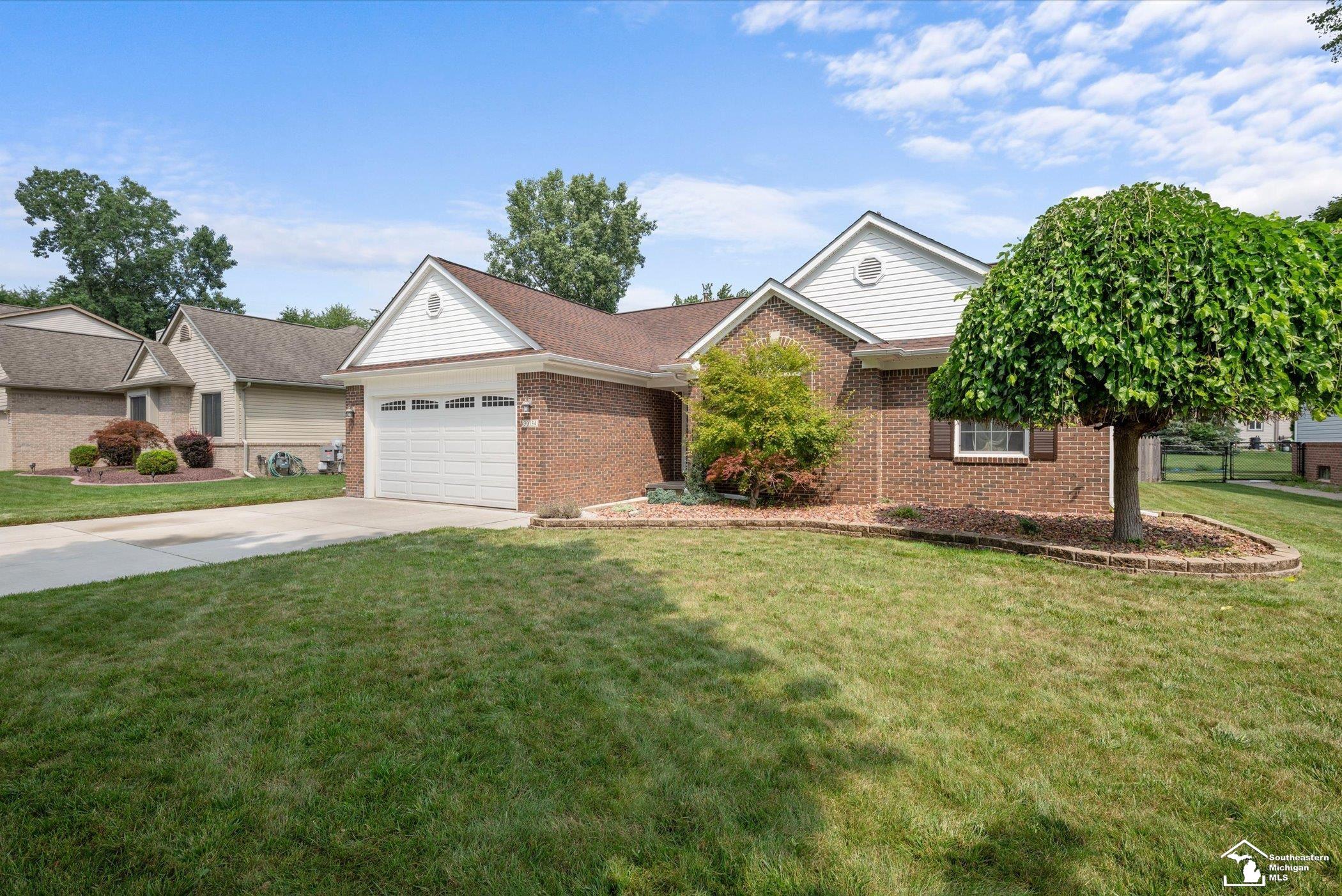 3rd image of 30134 Willow Springs Rd, Flat Rock, MI 48134 | MLS# 50218168