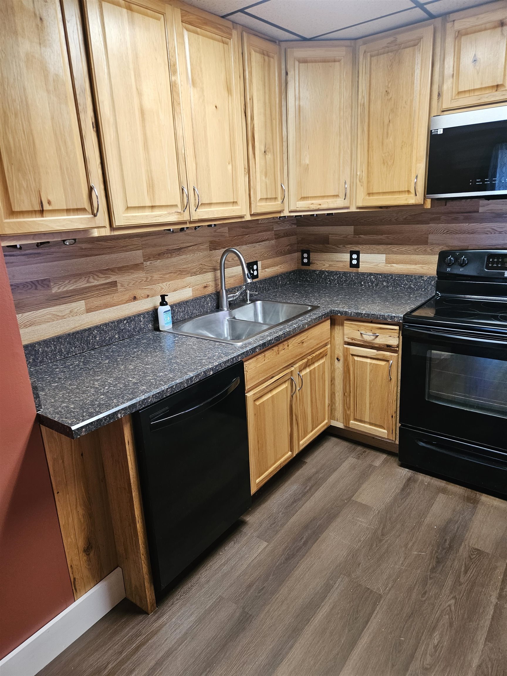 2nd image of 1112 Ferris St, Alma, MI 48801 | MLS# 50218175