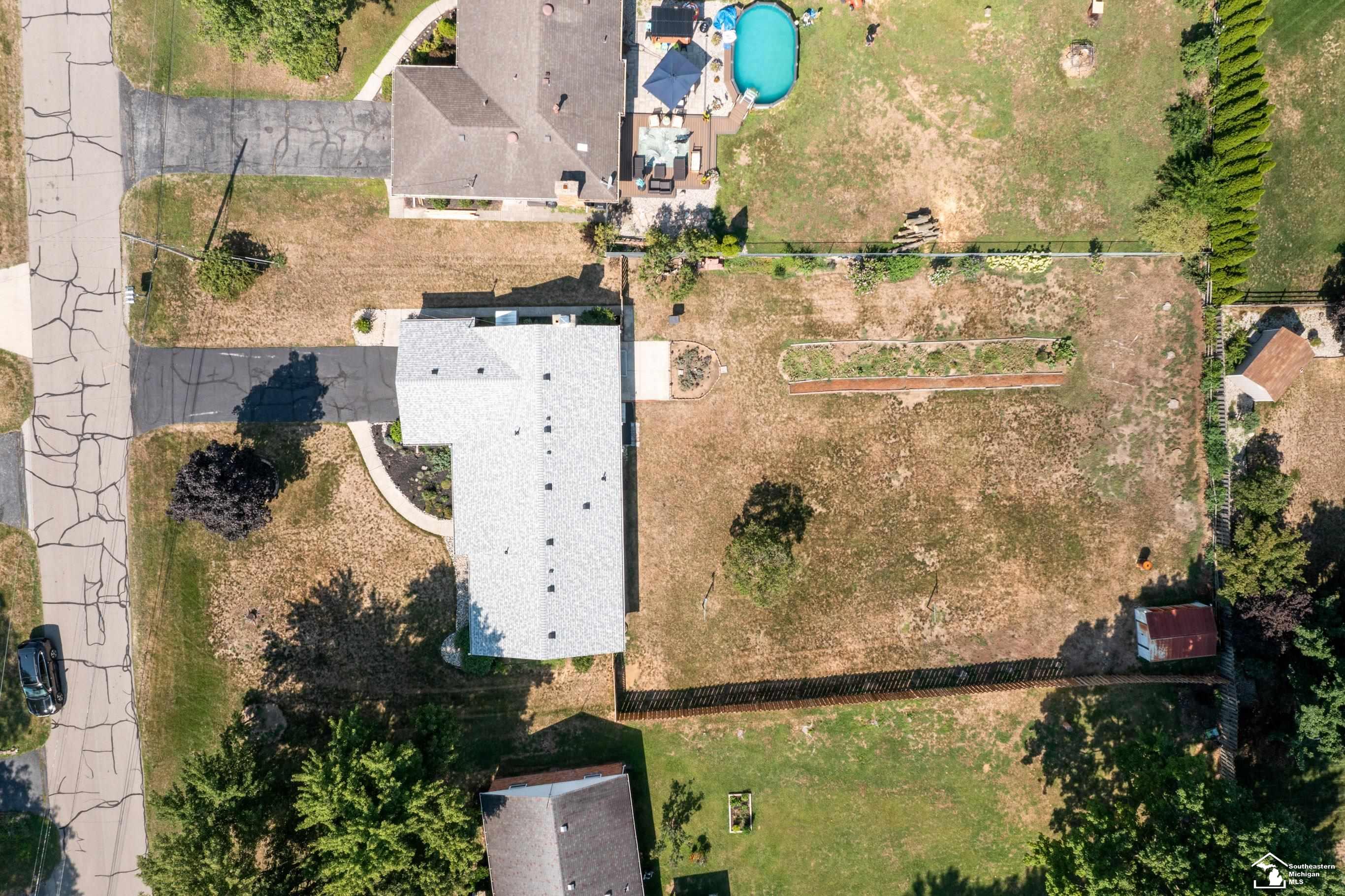 35th image of 3384 Springdale Dr, Lambertville, MI 48144 | MLS# 50218187