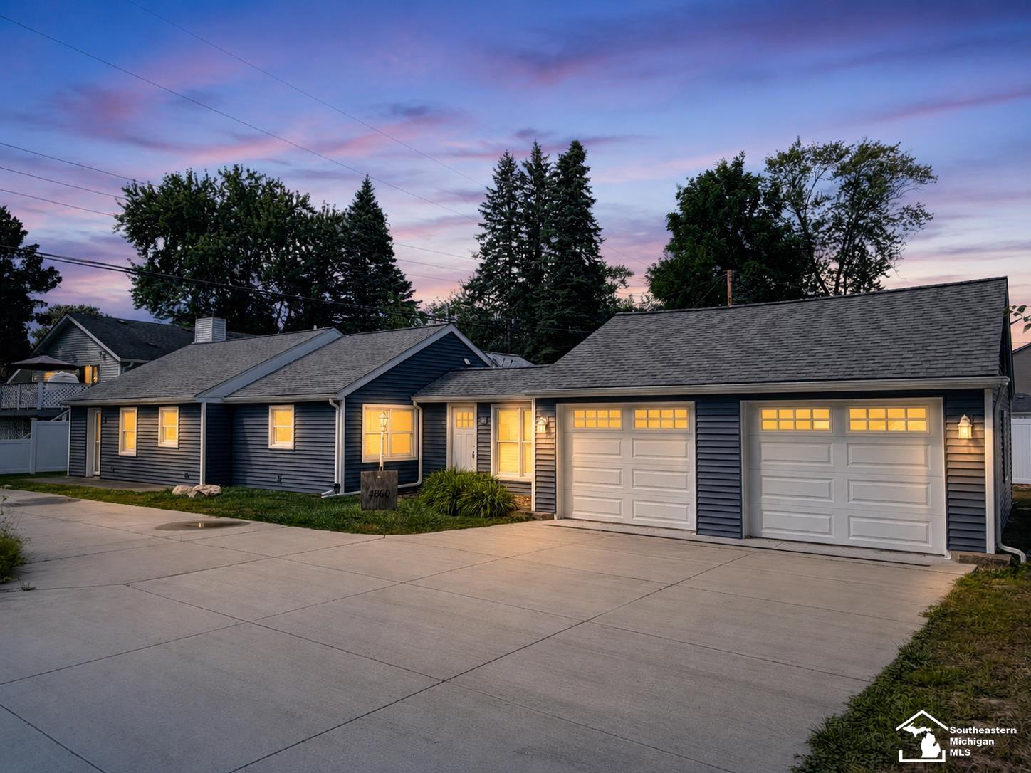 2nd image of 4860 Cass Elizabeth Rd, Waterford, MI 48327 | MLS# 50218189