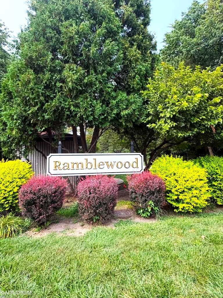 3712 Ramblewood Drive