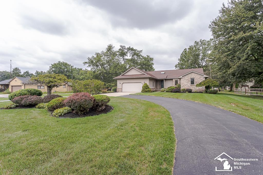 3rd image of 6277 Secor Rd, Lambertville, MI 48144 | MLS# 50218272