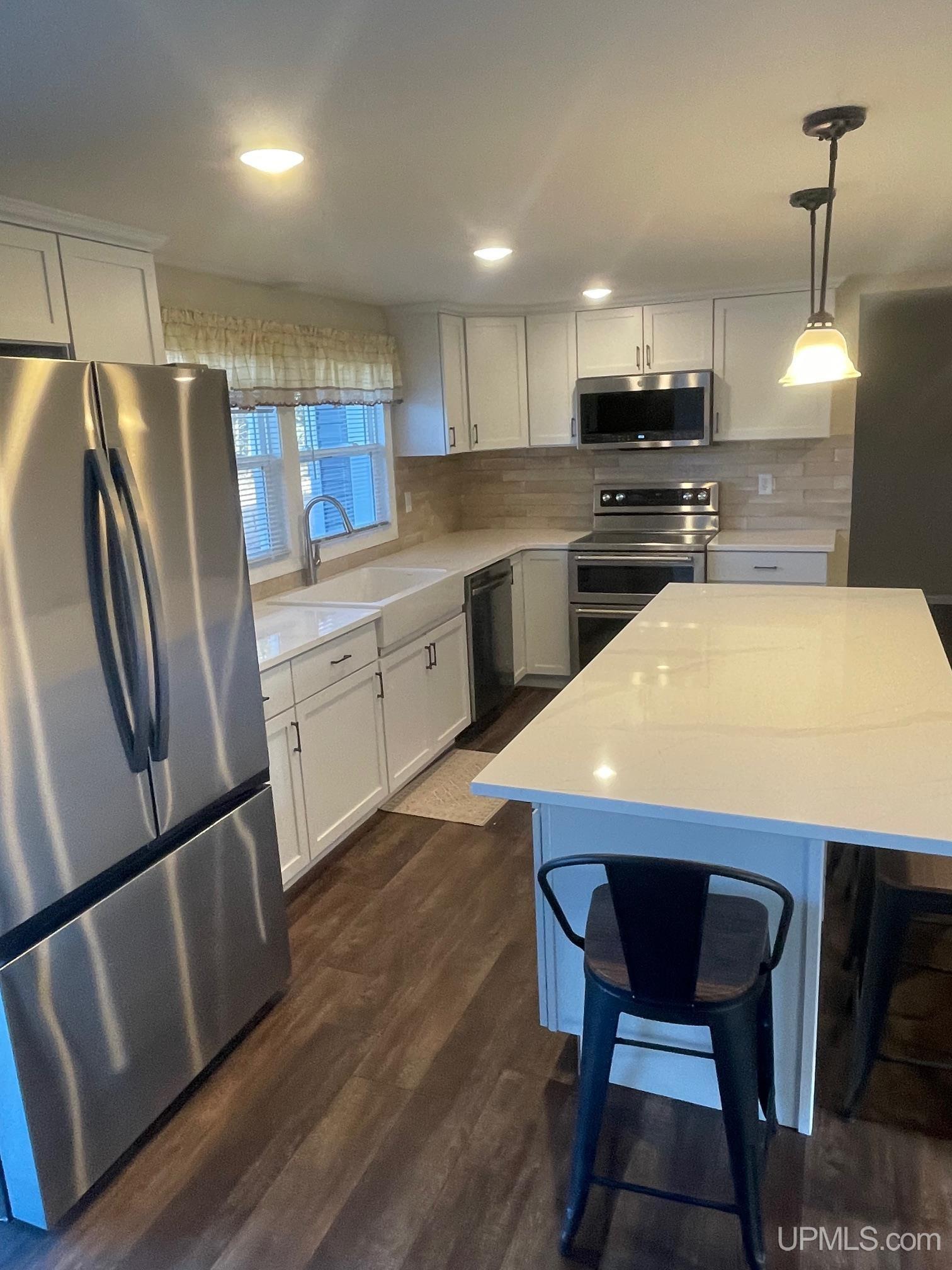 3rd image of 227 Kawbawgam Rd, Marquette, MI 49855 | MLS# 50218278