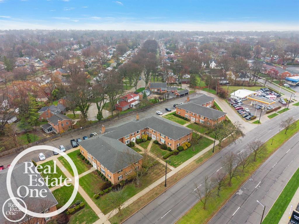 17th image of 17560 Mack Ave #10, Grosse Pointe, MI 48230 | MLS# 50218283