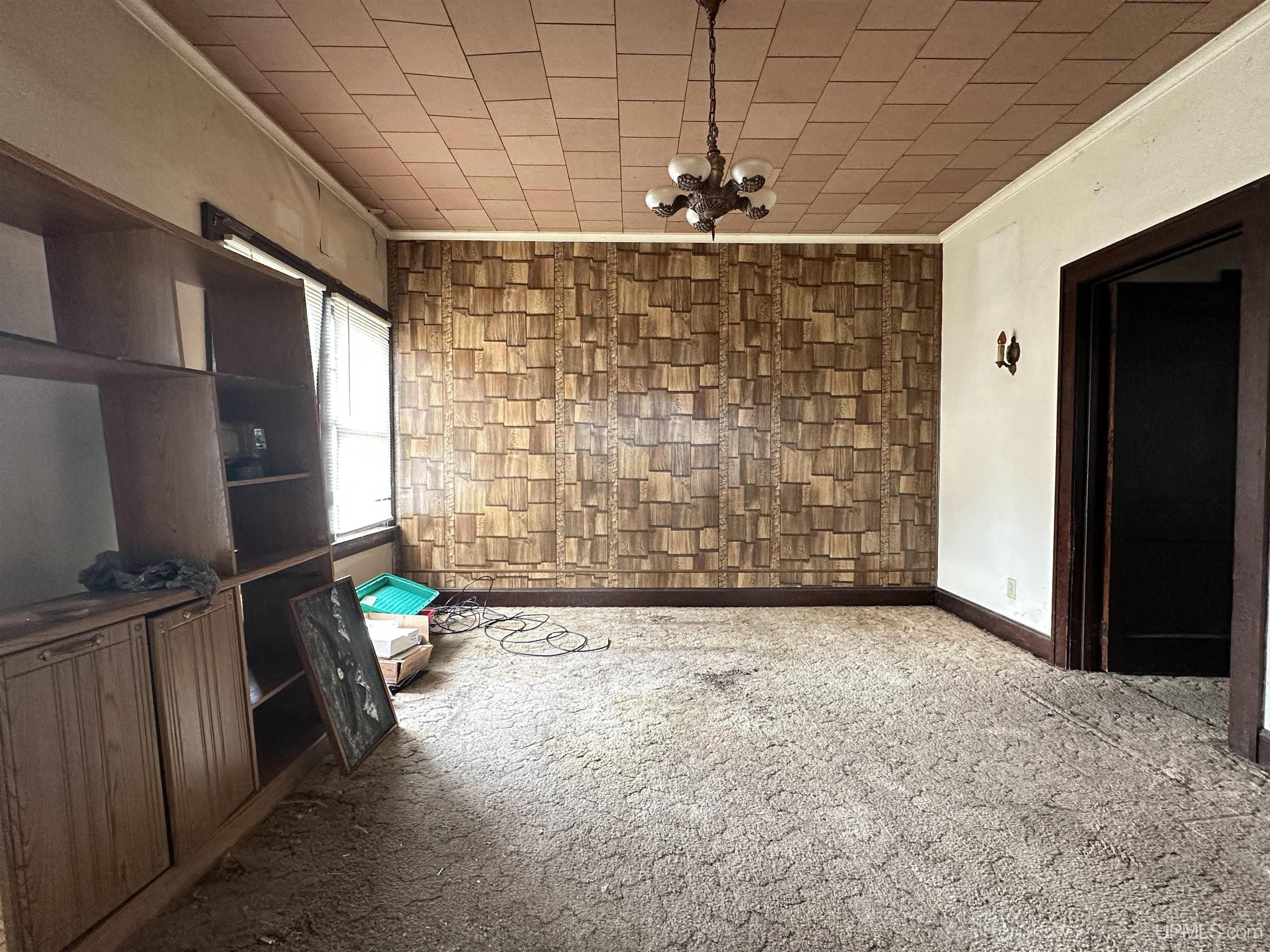 2nd image of 1112 N 1st Ave, Escanaba, MI 49829 | MLS# 50218284