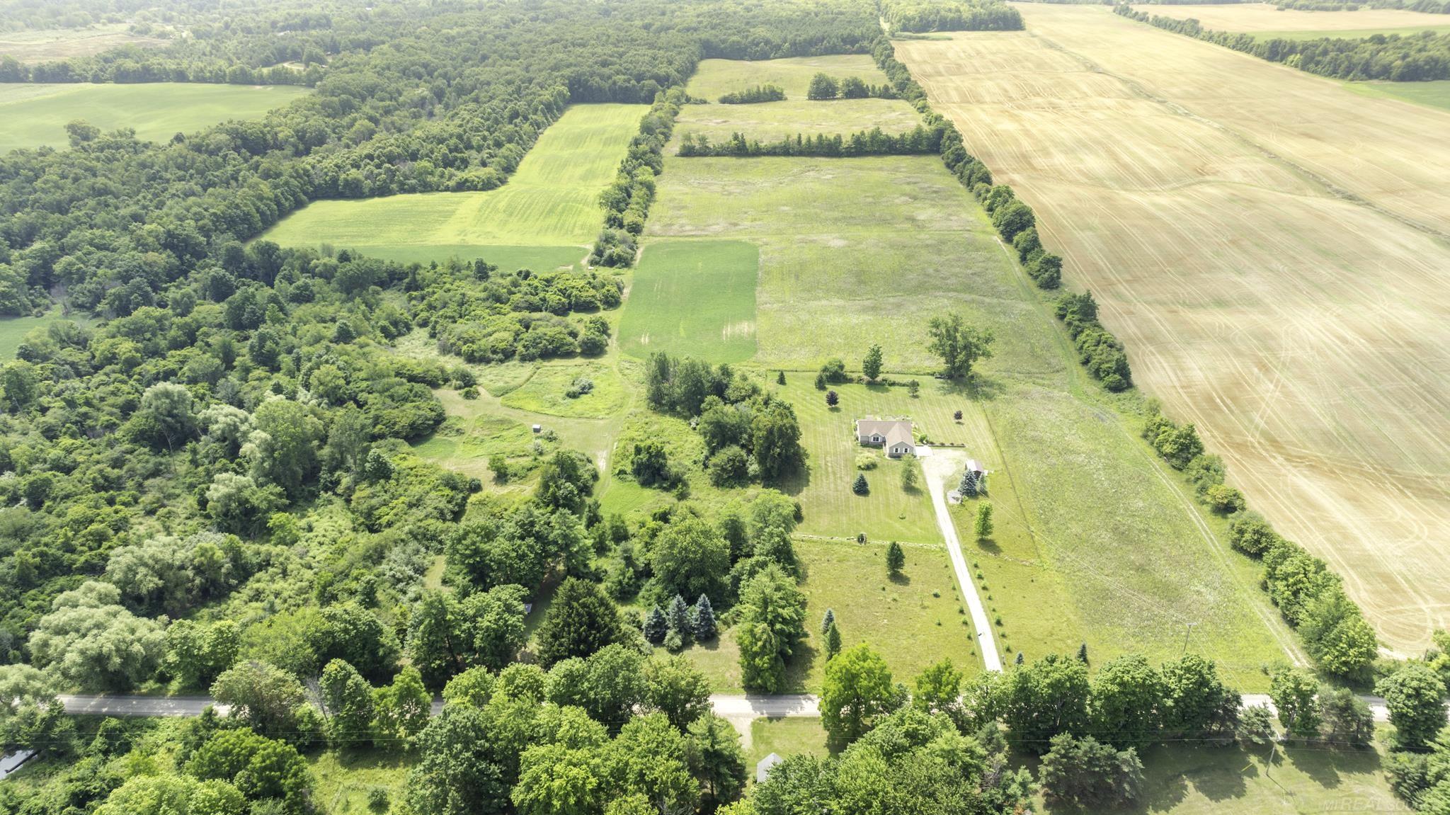 4th image of 6144 Mortimer Line Rd, Croswell, MI 48422 | MLS# 50218293