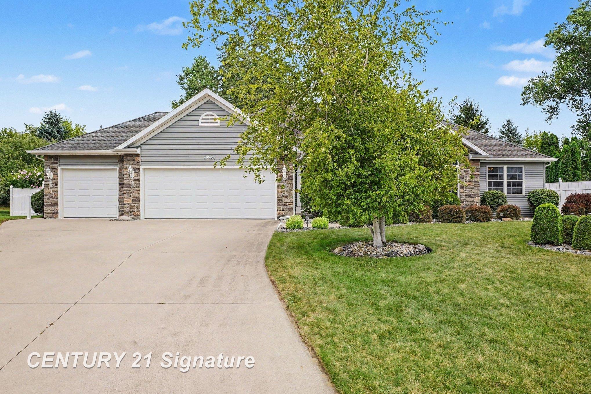 image of 4470 Meadow Creek Ct, Saginaw, MI 48603 | MLS# 50218314