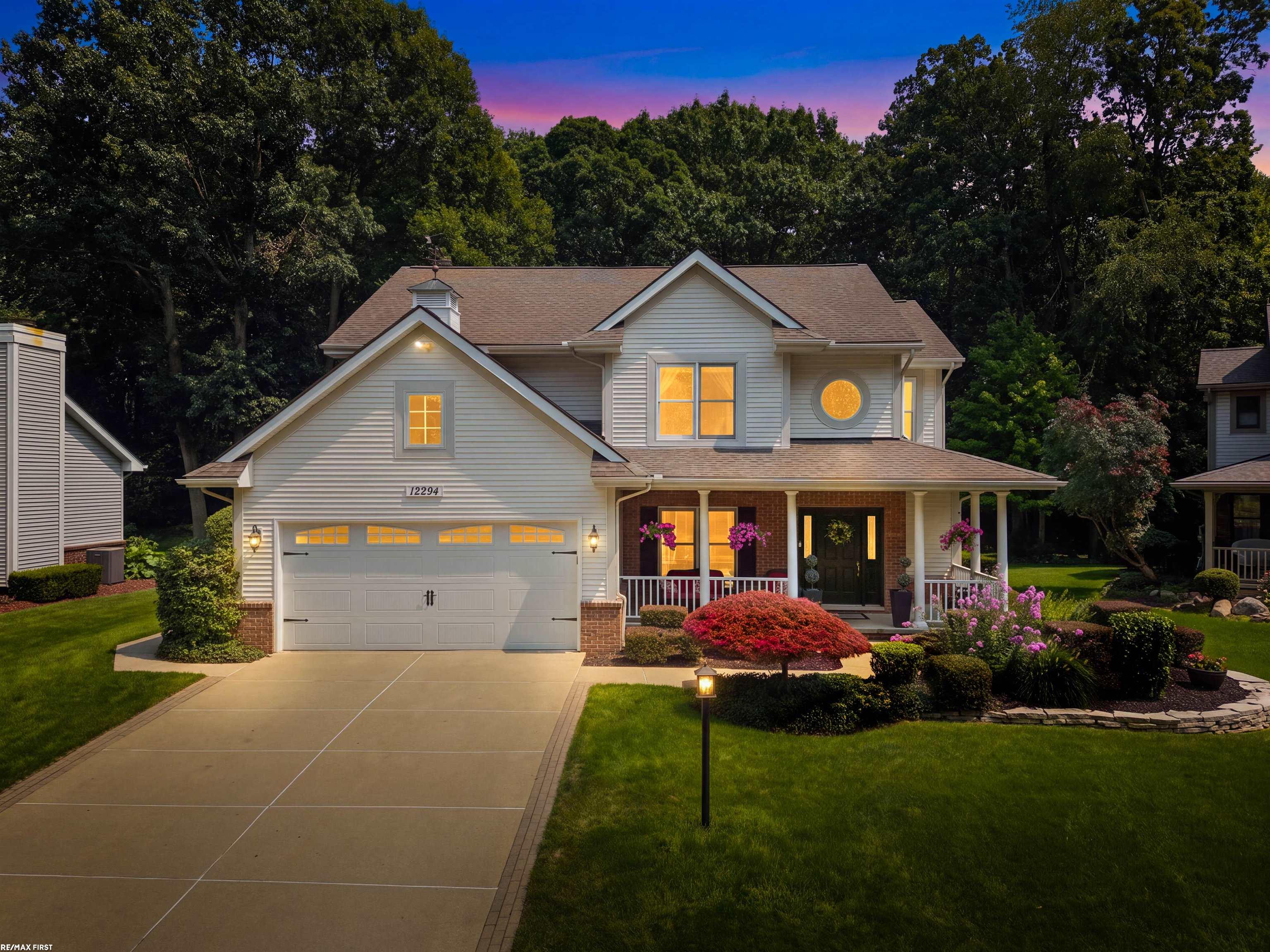 12294 Parkside Circle