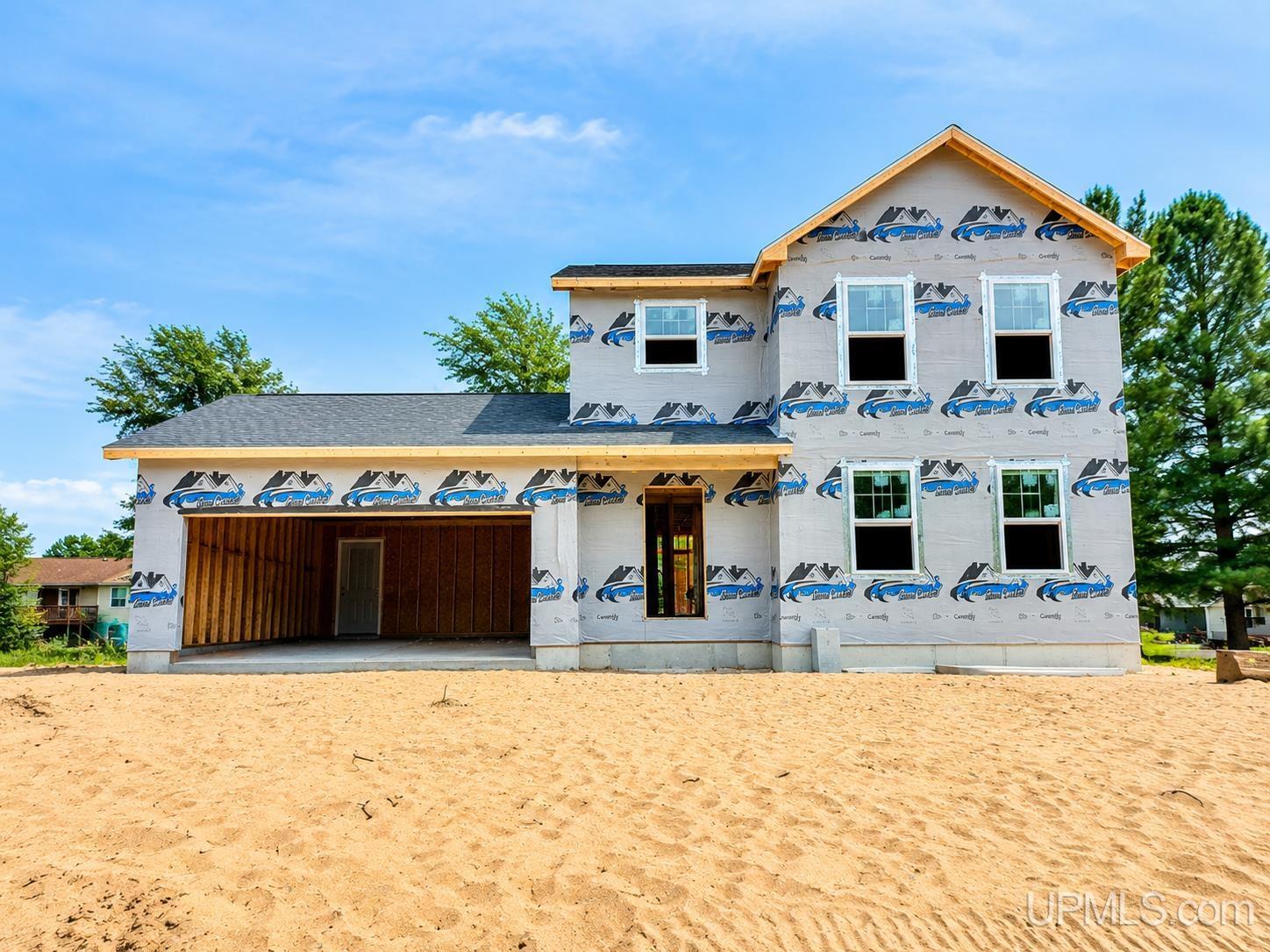 1st image of 521 S 32nd St, Escanaba, MI 49829 | MLS# 50218342