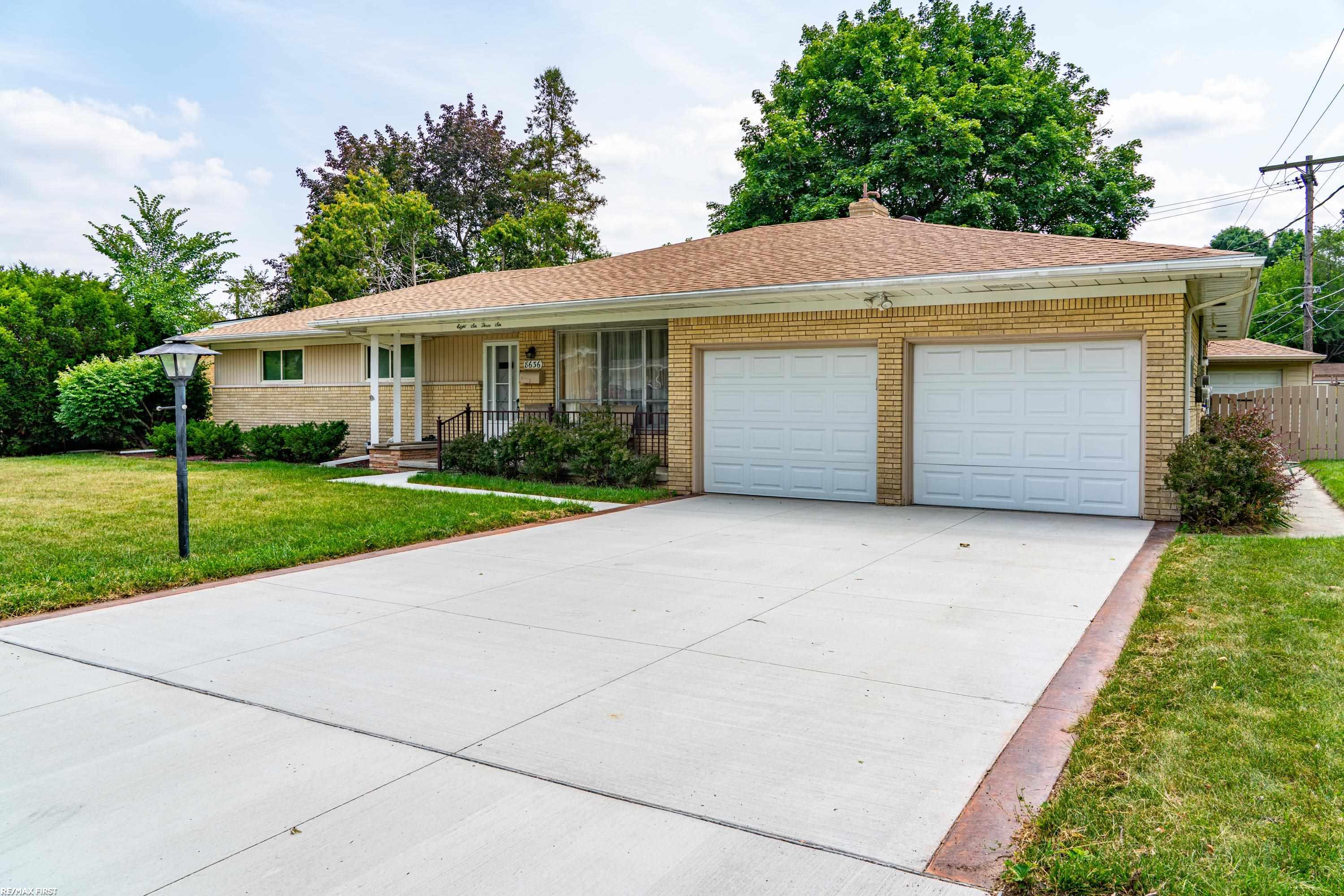 1st image of 8636 Kidley Dr, Sterling Heights, MI 48314 | MLS# 50218377