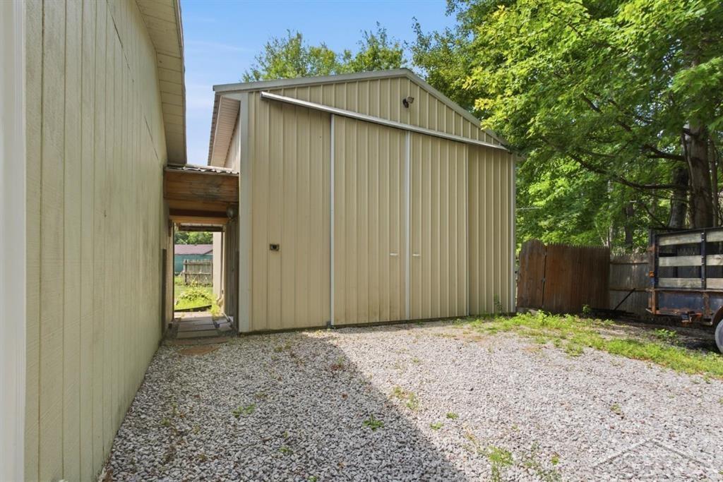 2nd image of 3161 N Gil Haven Ct, Sanford, MI 48657 | MLS# 50218381