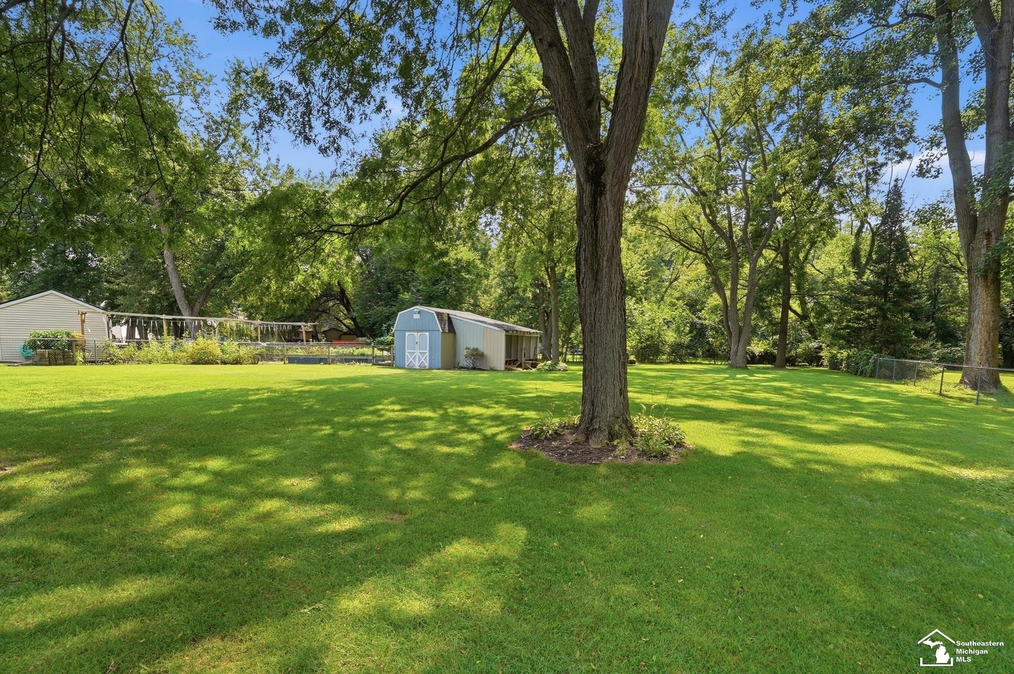 61st image of 8525 Summerfield Rd, Lambertville, MI 48144 | MLS# 50218383