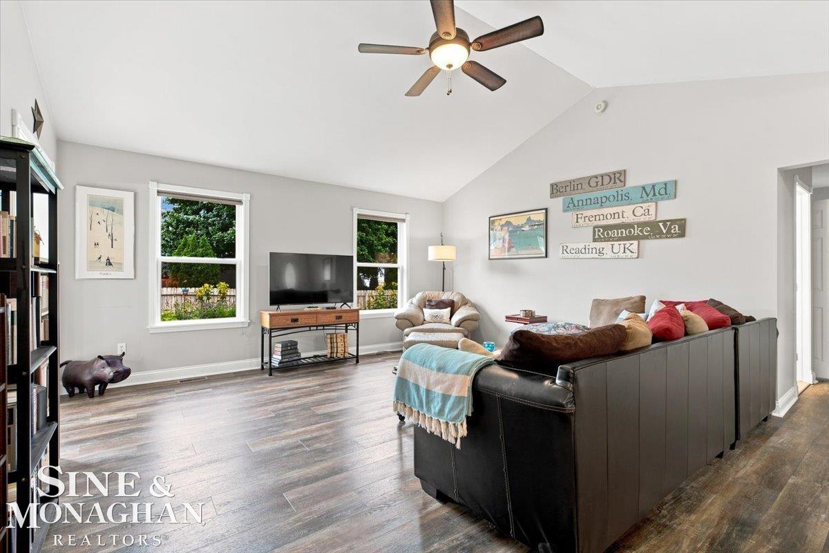 3rd image of 1580 S Delano St, Saint Clair, MI 48079 | MLS# 50218385