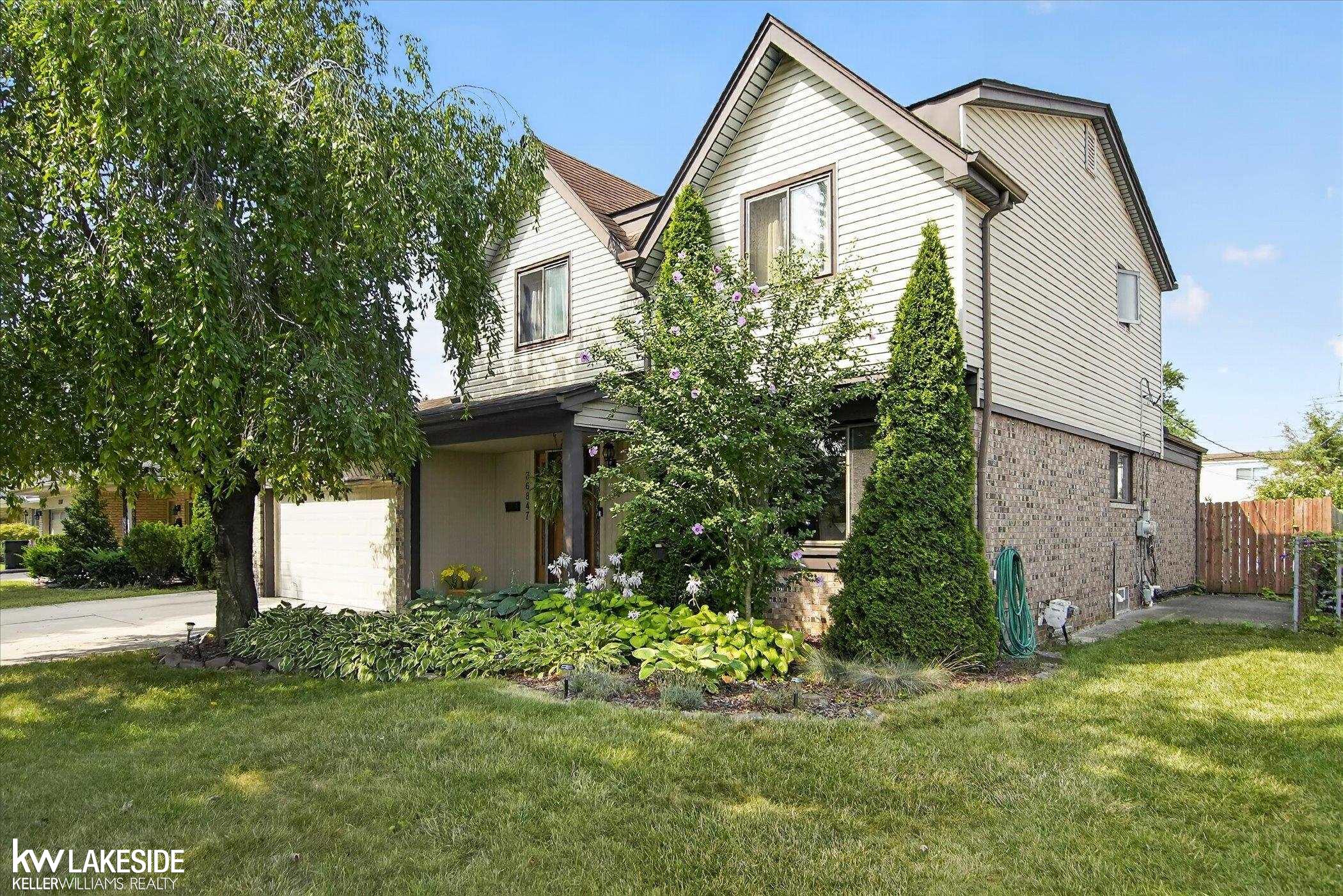 5th image of 36847 Lodge Dr, Sterling Heights, MI 48312 | MLS# 50218394