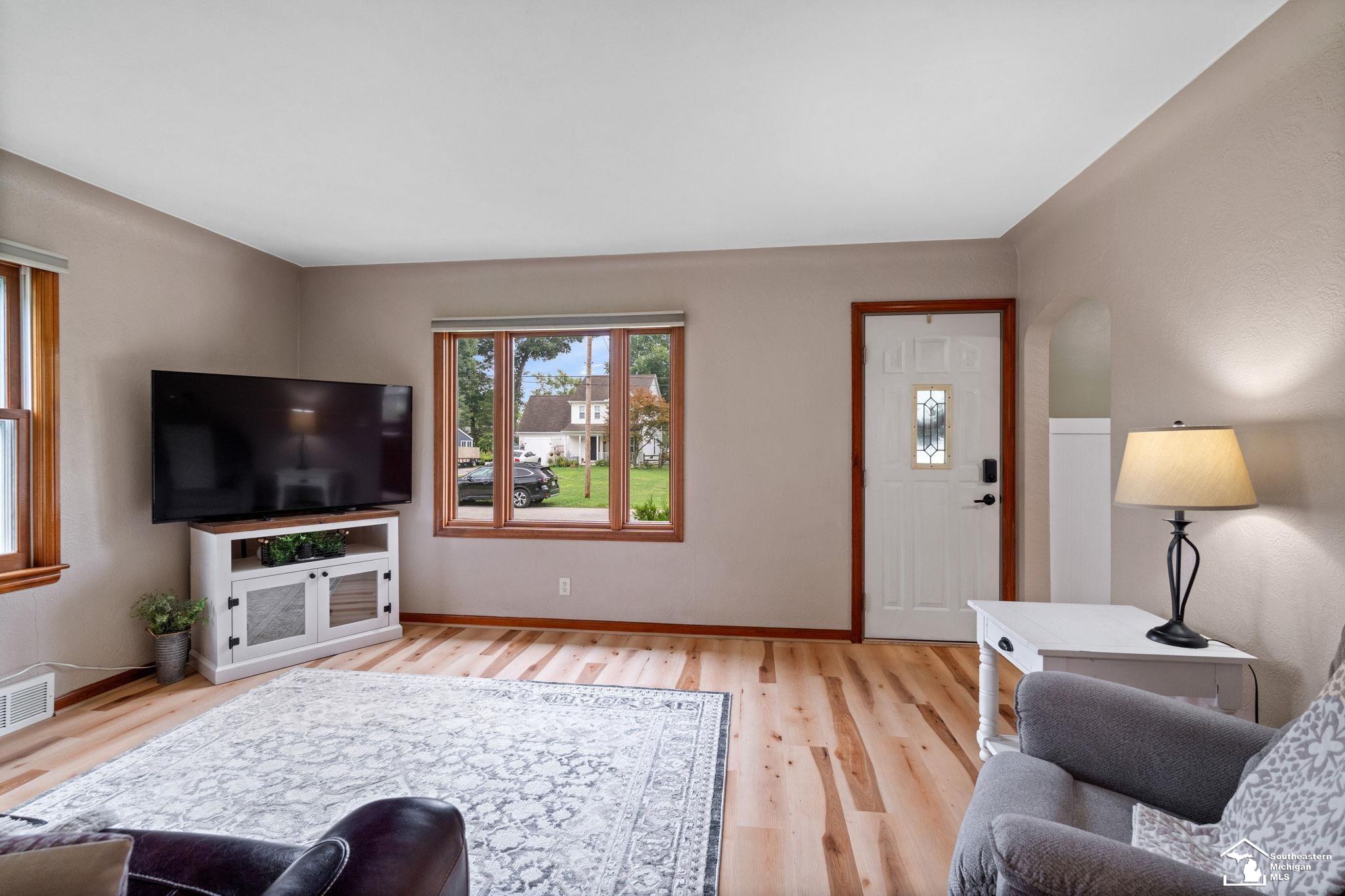 5th image of 3412 Butternut St, Lambertville, MI 48144 | MLS# 50218418