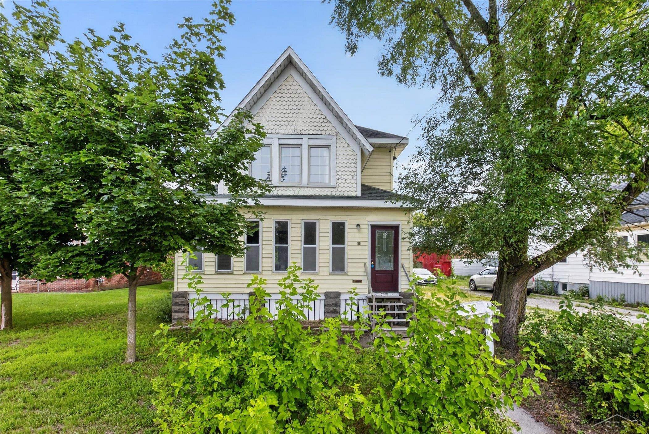 2nd image of 39 Washington St, Sebewaing, MI 48759 | MLS# 50218431