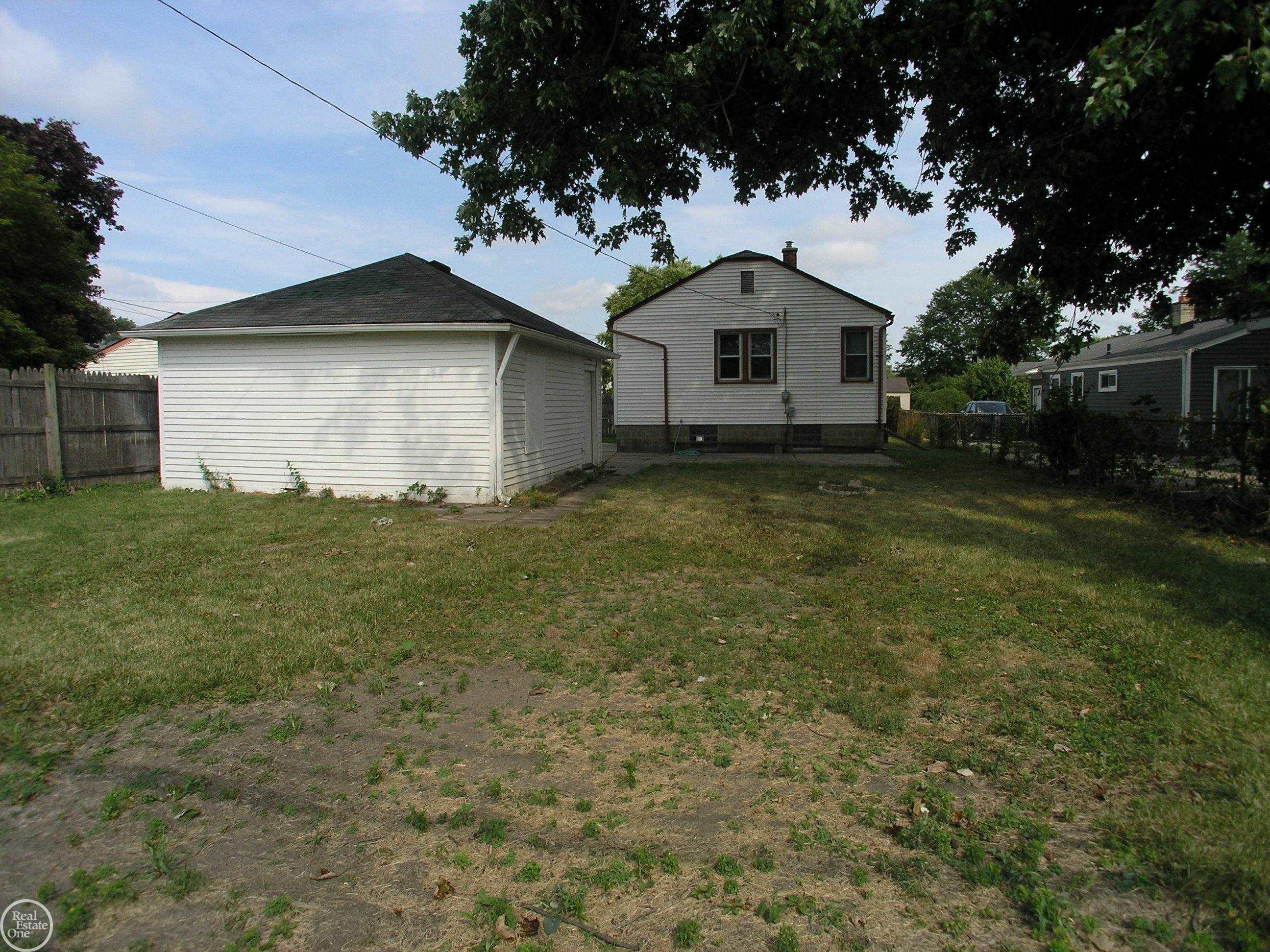 31st image of 25151 Dodge St, Roseville, MI 48066 | MLS# 50218437