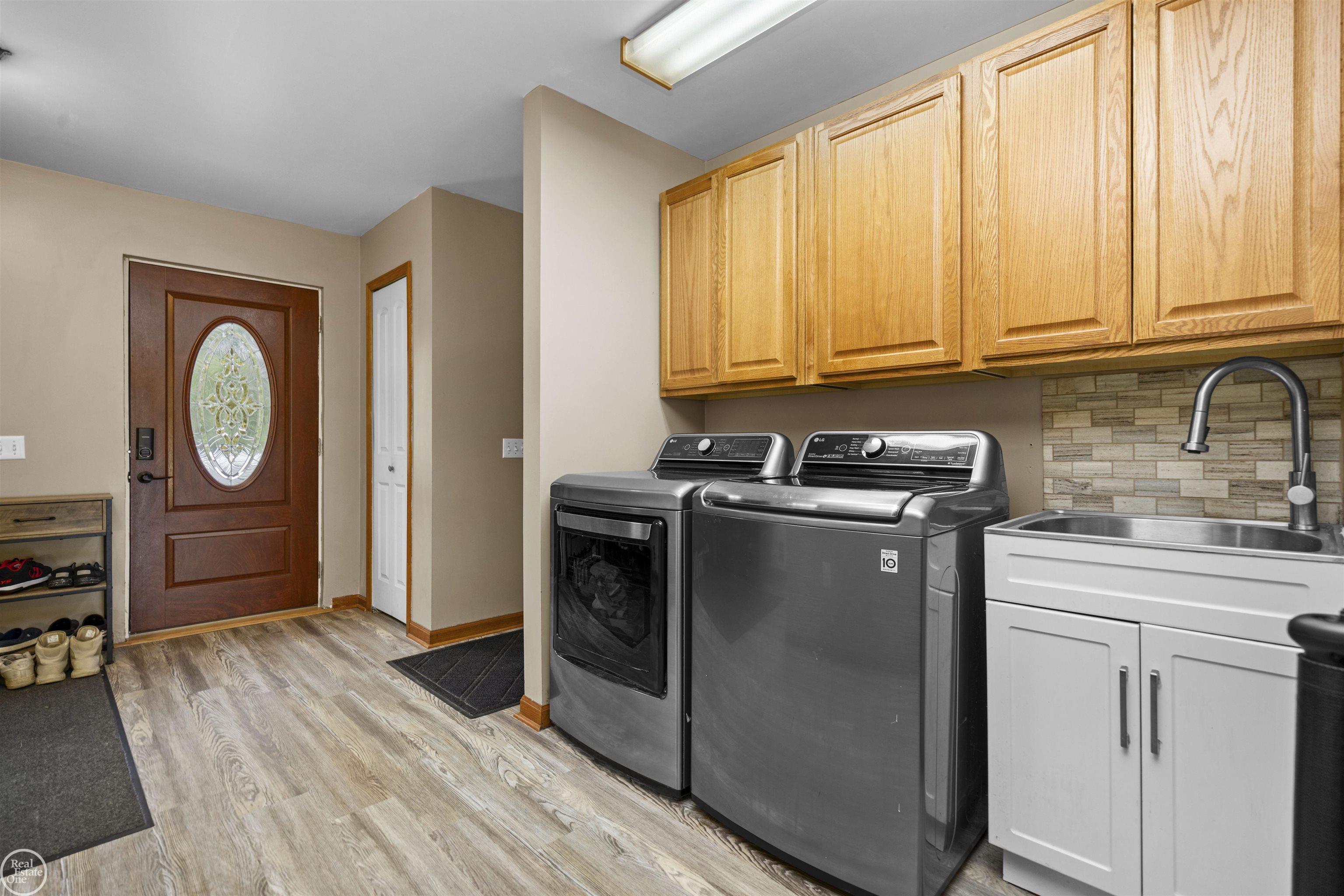 4th image of 7099 Arnold Rd, Cottrellville, MI 48039 | MLS# 50218472