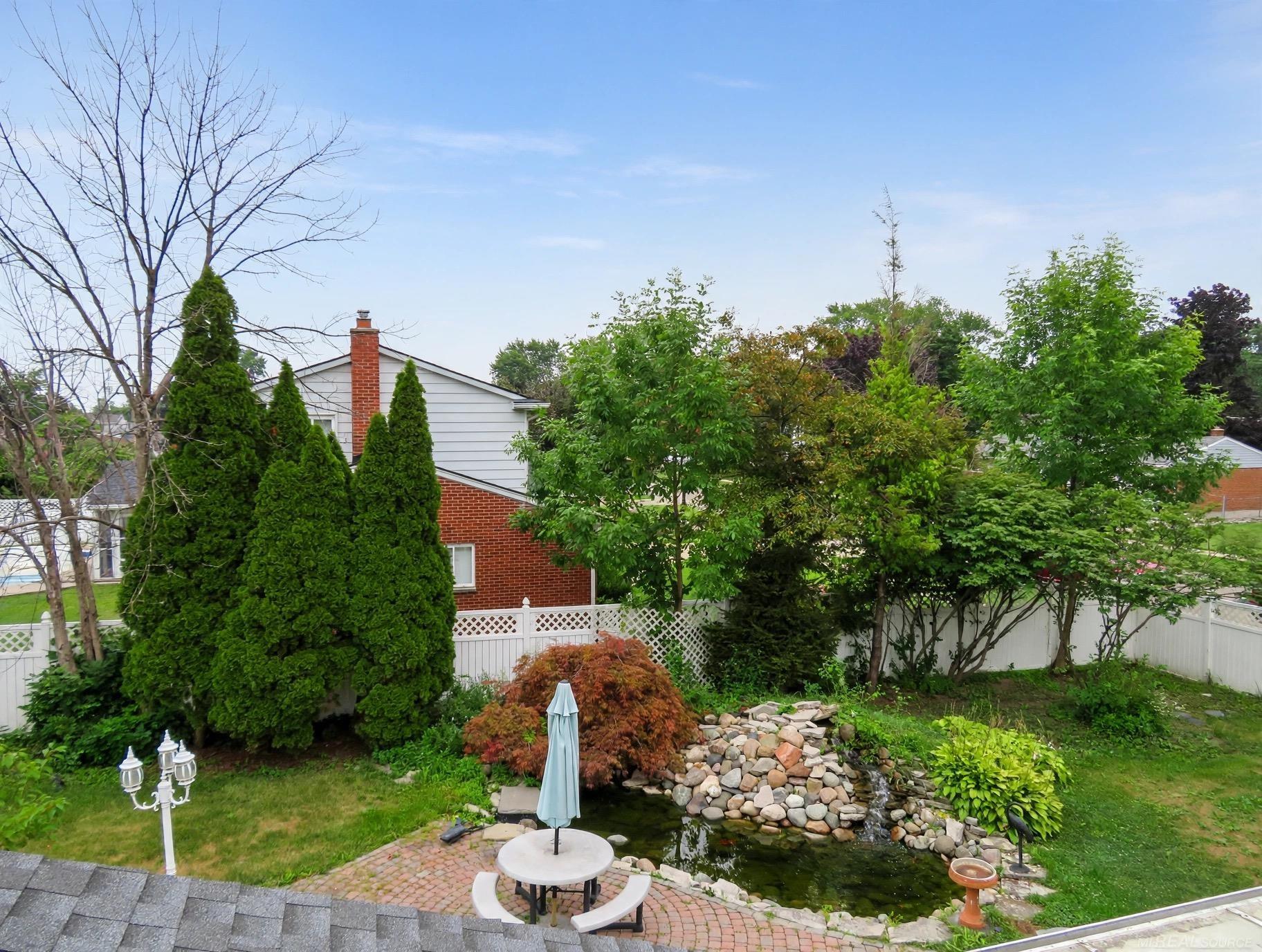 3rd image of 36714 Kimberly St, Clinton Township, MI 48035 | MLS# 50218502