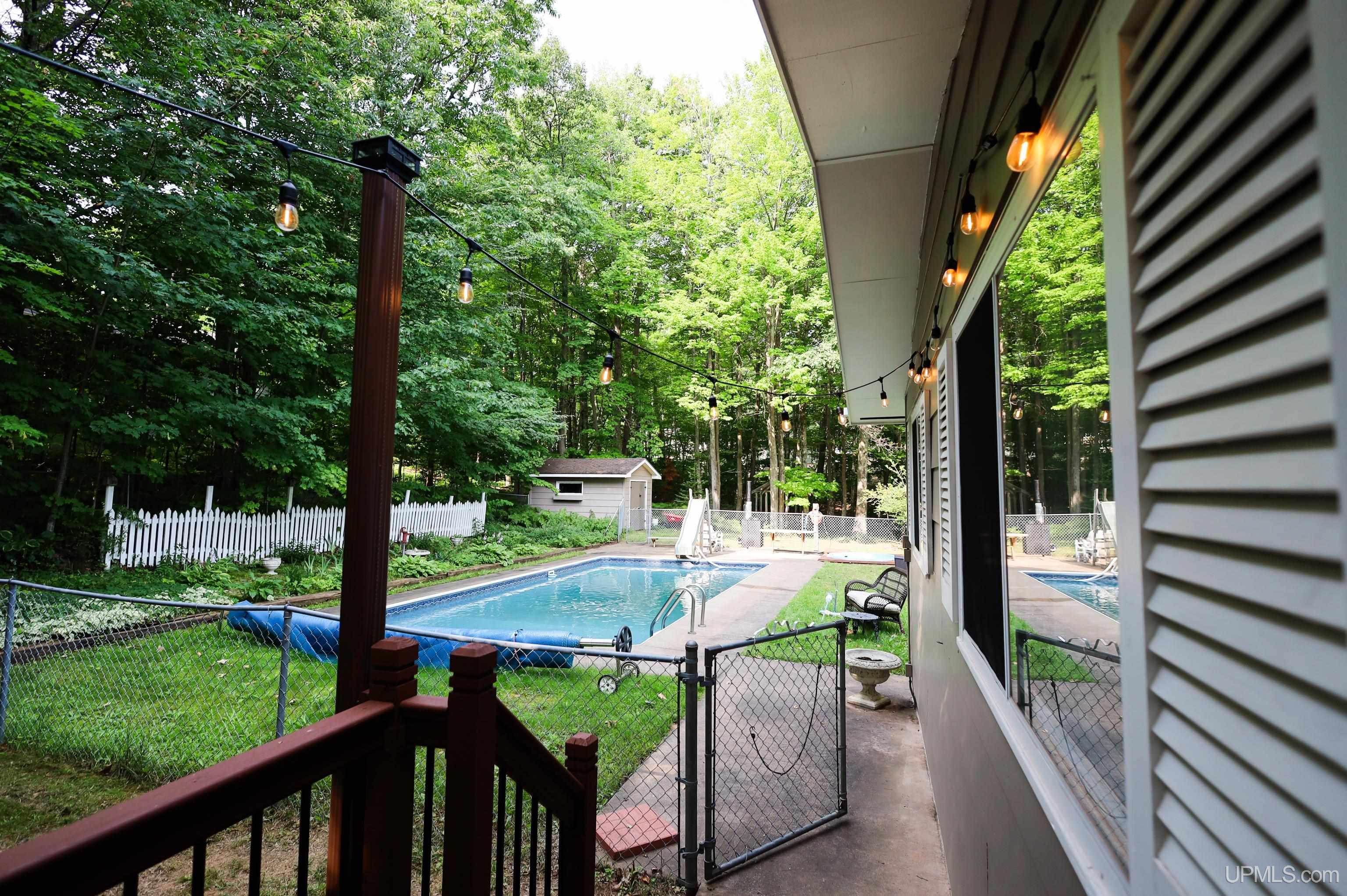 77th image of 2553 Waldo St, Marquette, MI 49855 | MLS# 50218520